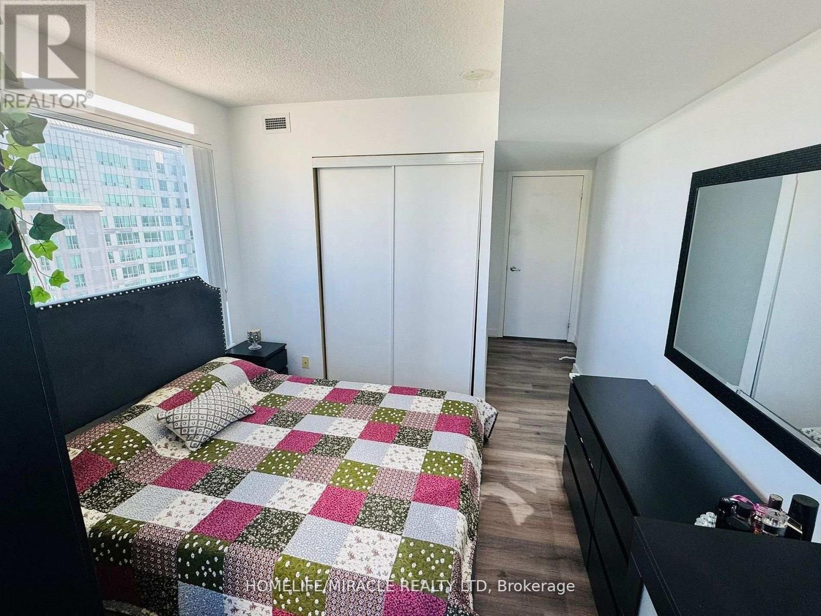 2106 - 36 Lee Centre Drive, Toronto, Ontario  M1H 3K2 - Photo 15 - E13078806