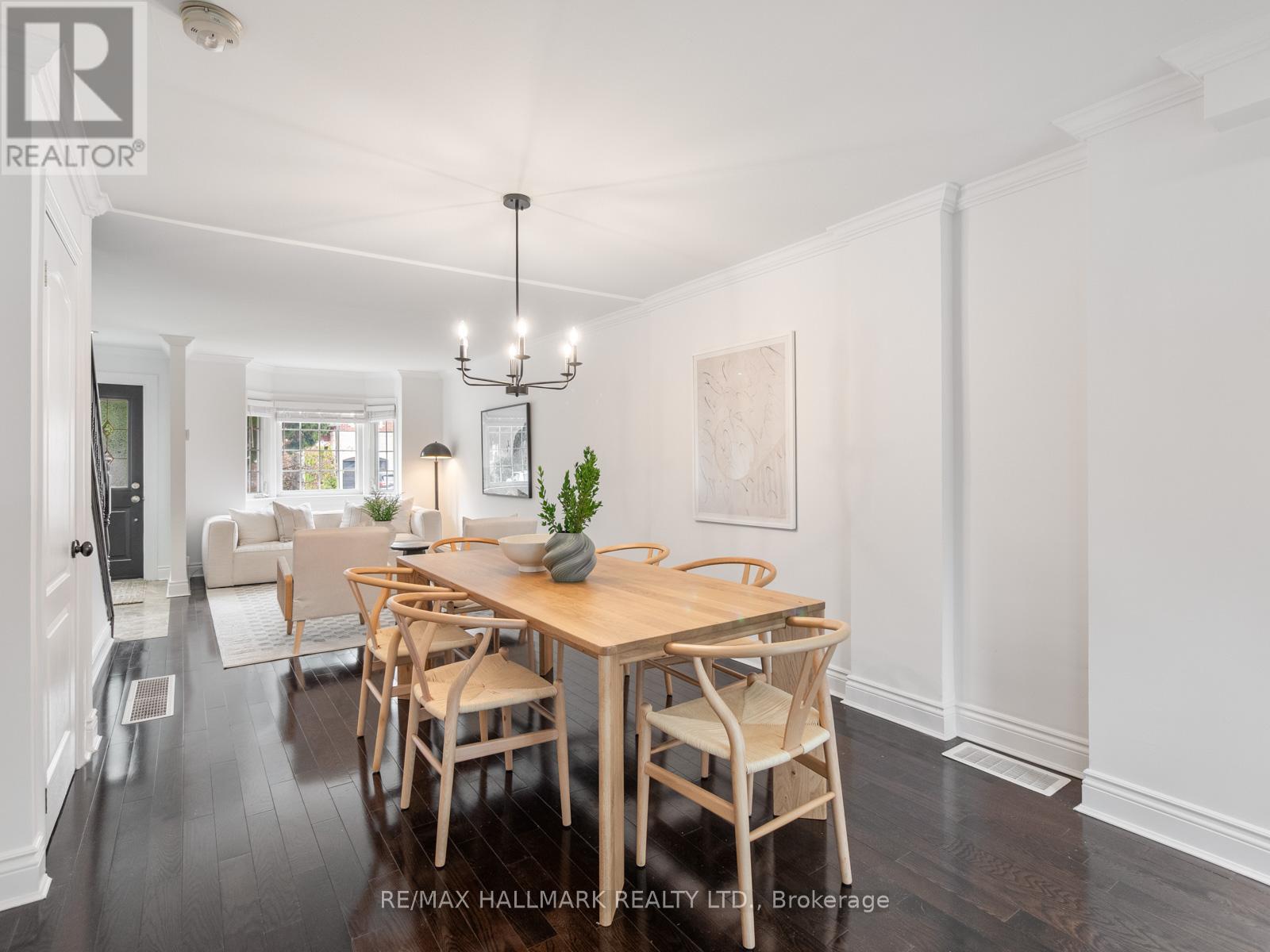 144 Floyd Avenue, Toronto, Ontario  M4K 2B7 - Photo 10 - E13078828