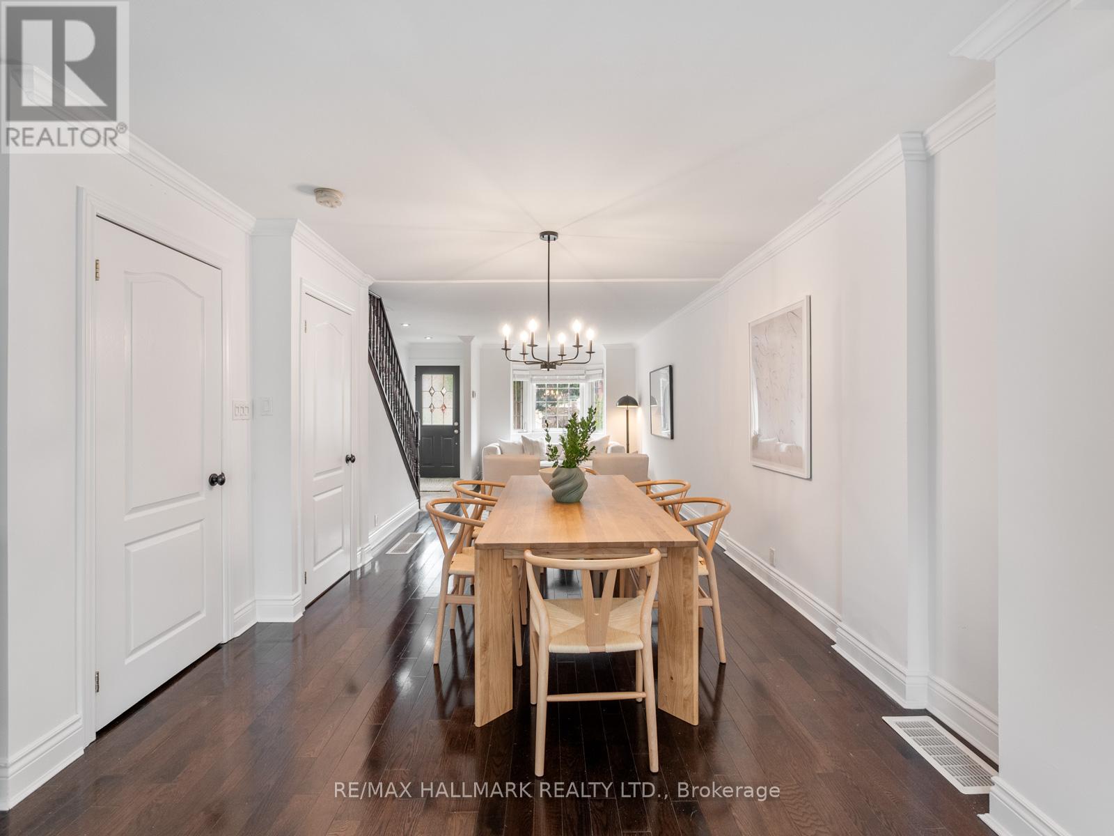 144 Floyd Avenue, Toronto, Ontario  M4K 2B7 - Photo 11 - E13078828