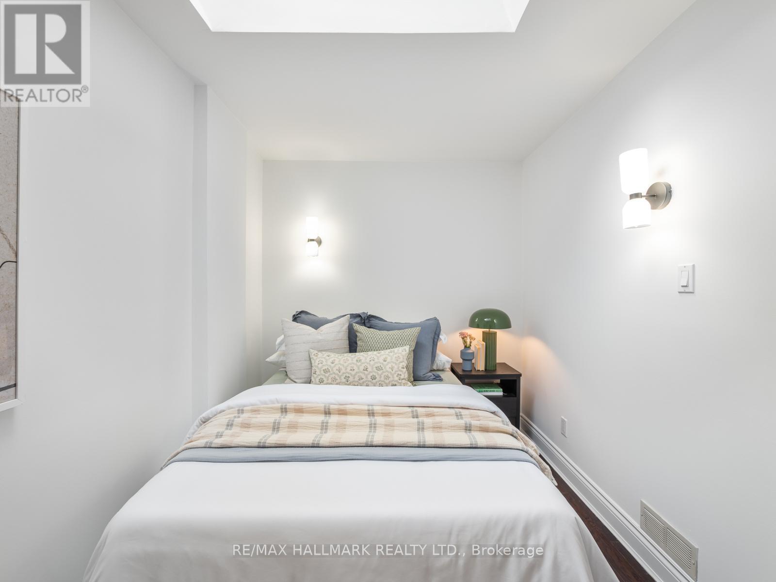 144 Floyd Avenue, Toronto, Ontario  M4K 2B7 - Photo 28 - E13078828