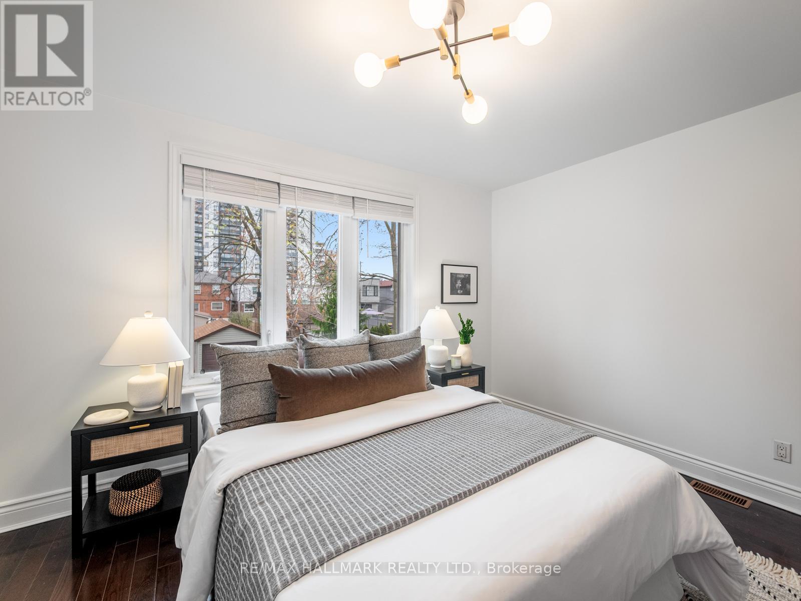 144 Floyd Avenue, Toronto, Ontario  M4K 2B7 - Photo 33 - E13078828