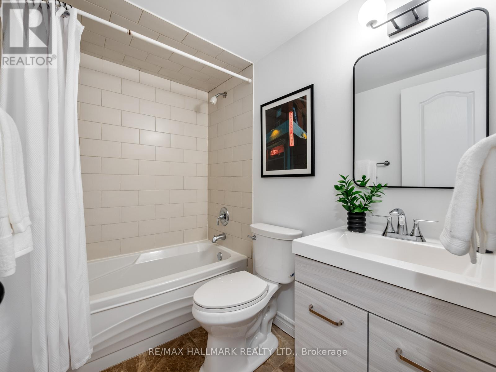 144 Floyd Avenue, Toronto, Ontario  M4K 2B7 - Photo 34 - E13078828