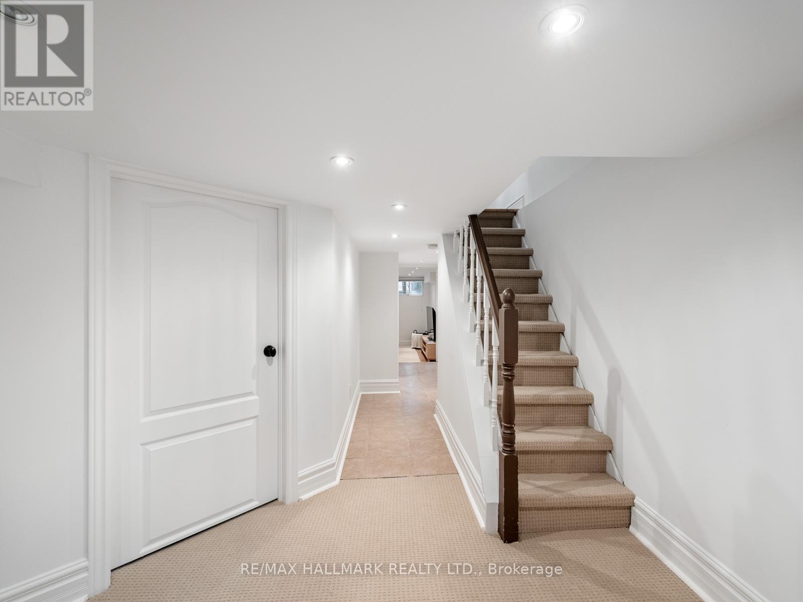144 Floyd Avenue, Toronto, Ontario  M4K 2B7 - Photo 35 - E13078828