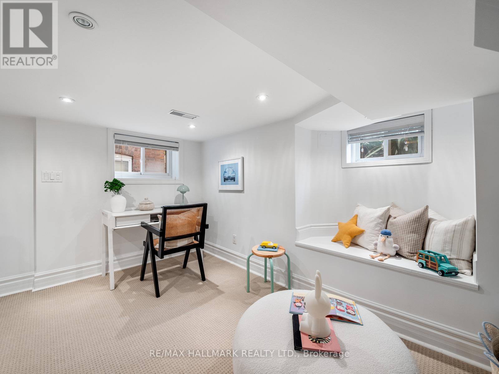 144 Floyd Avenue, Toronto, Ontario  M4K 2B7 - Photo 38 - E13078828