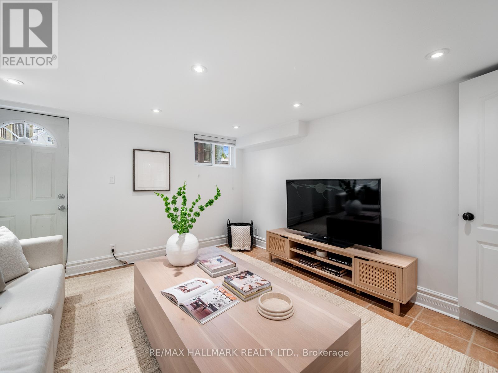 144 Floyd Avenue, Toronto, Ontario  M4K 2B7 - Photo 40 - E13078828