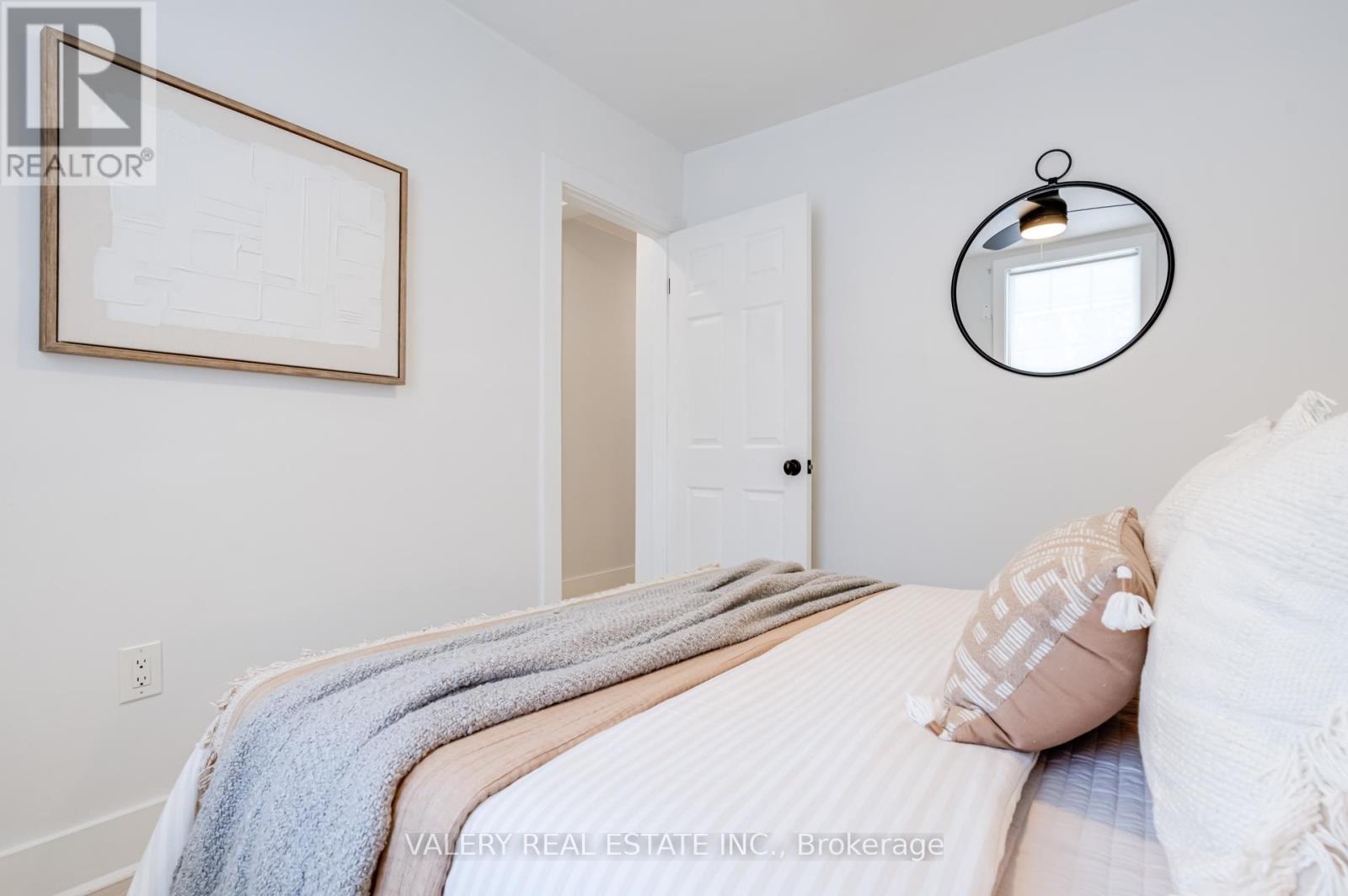 146 Hanson Street, Toronto, Ontario  M4C 1A4 - Photo 19 - E13078856