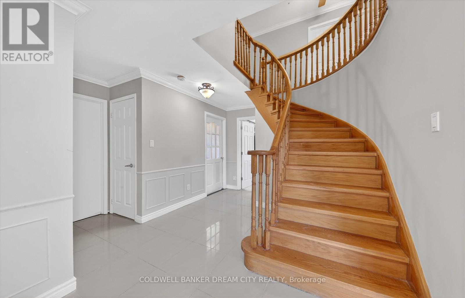 3 Windrush Trail, Toronto, Ontario  M1C 3Y5 - Photo 5 - E13078872
