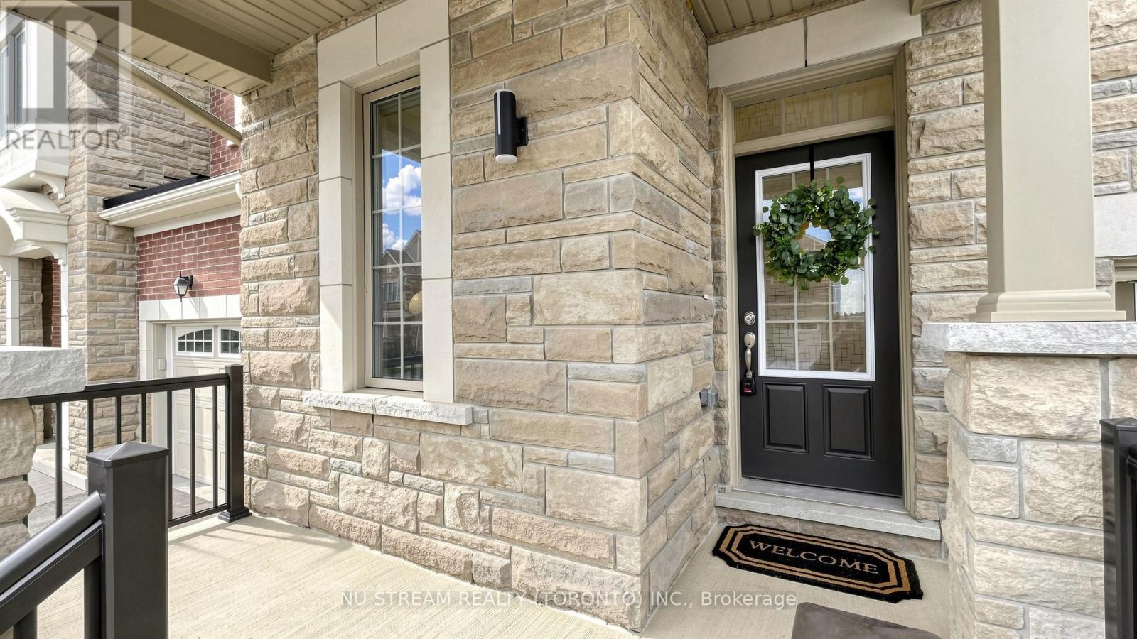 89 Hartney Drive, Richmond Hill, Ontario  L4S 0K5 - Photo 3 - N13072324