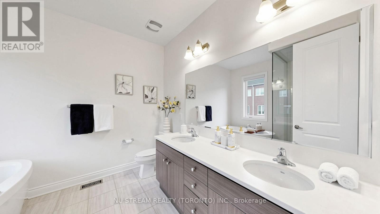 89 Hartney Drive, Richmond Hill, Ontario  L4S 0K5 - Photo 34 - N13072324