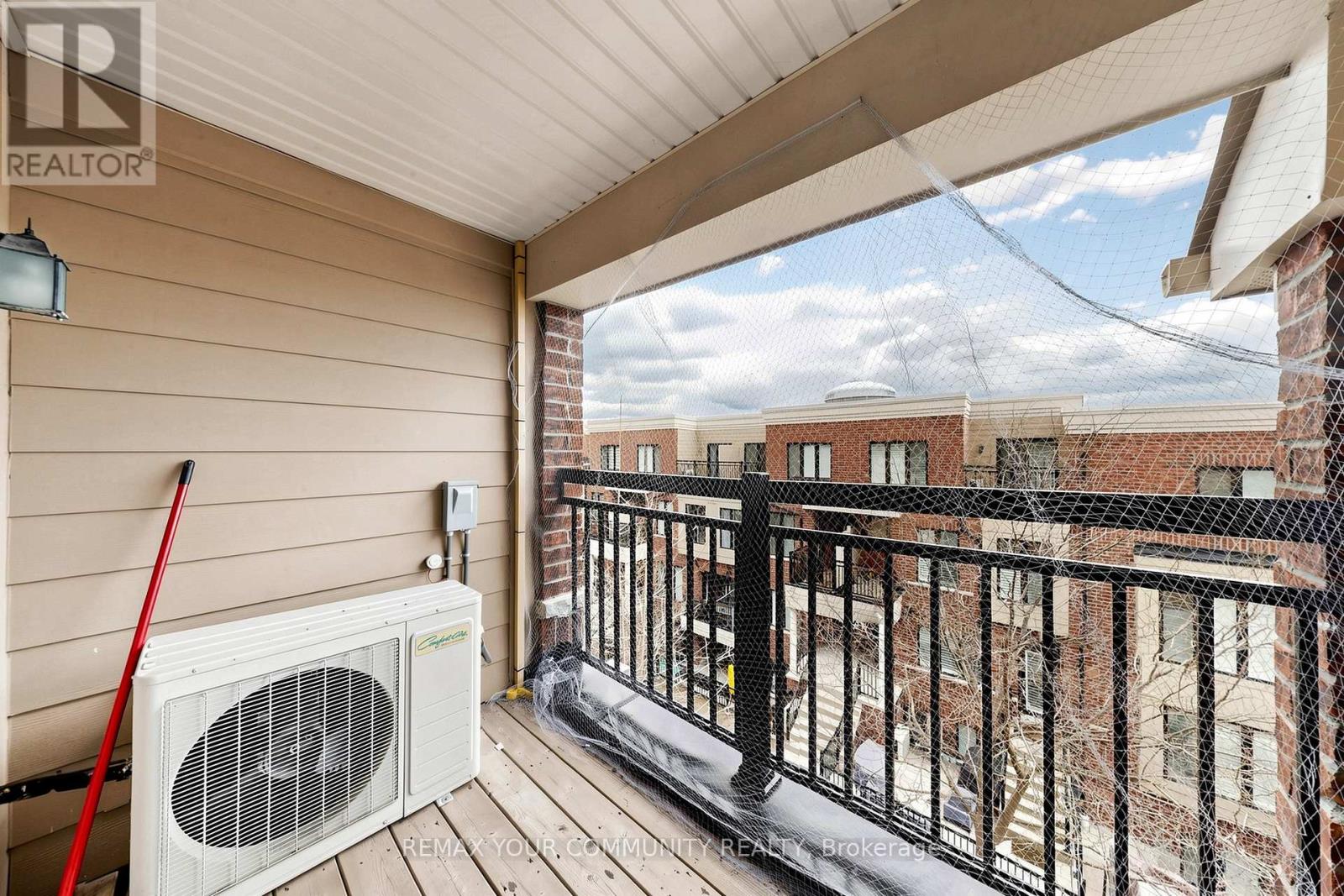 42 - 20 Carnation Avenue, Toronto, Ontario  M8V 0B8 - Photo 39 - W13069290