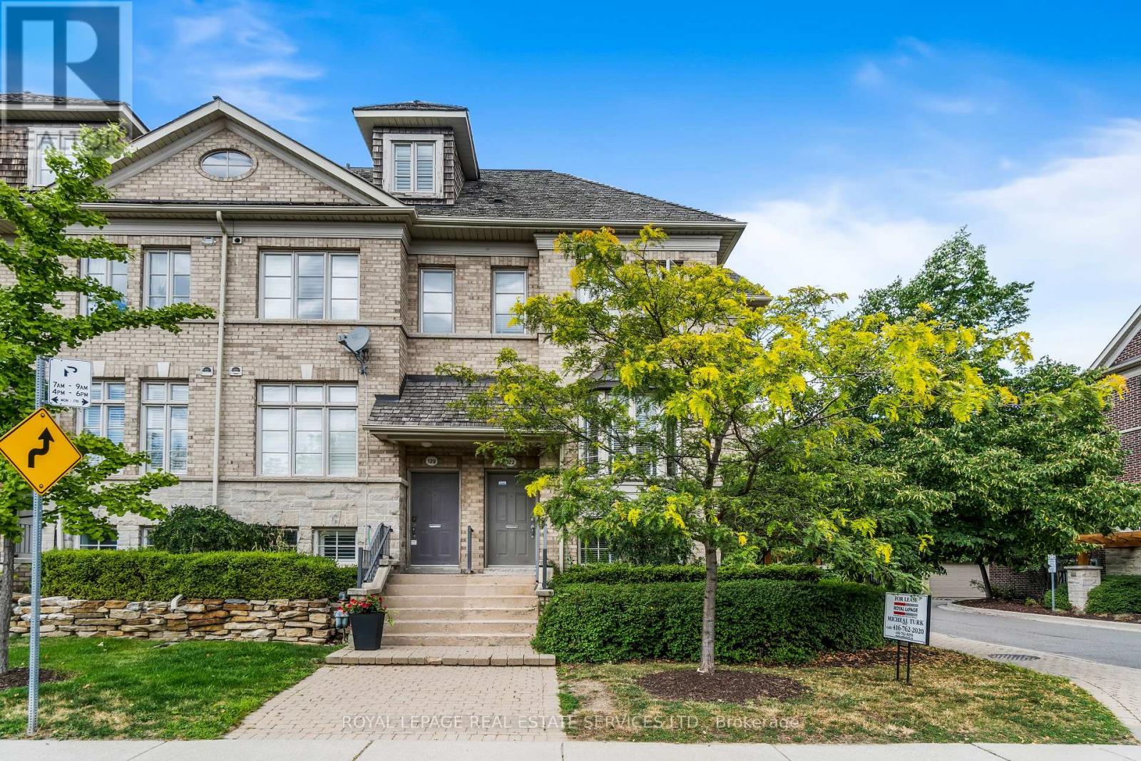122 SIX POINT ROAD, Toronto, Ontario