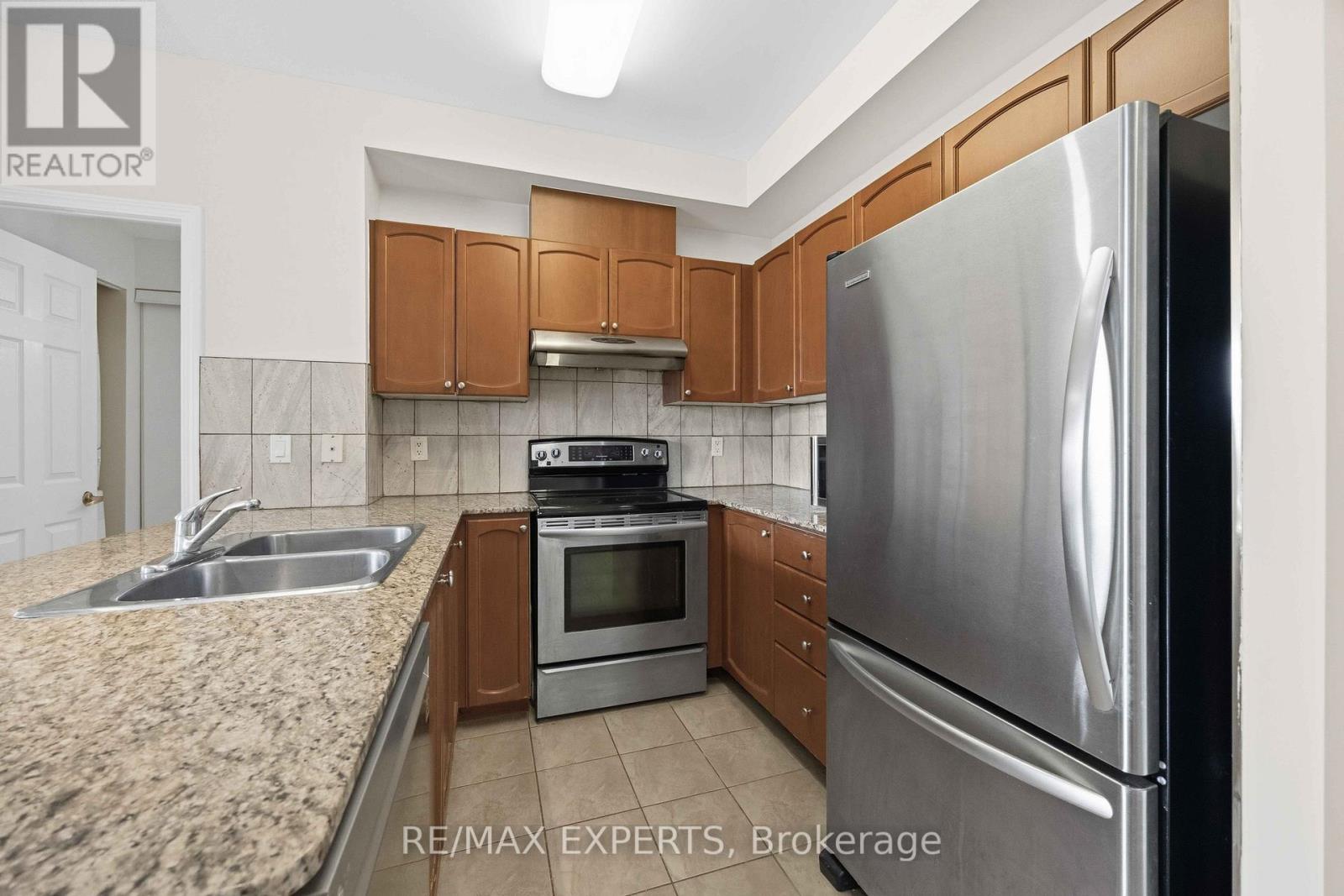 207 - 15450 Yonge Street S, Aurora, Ontario  L4G 0K1 - Photo 11 - N13078710