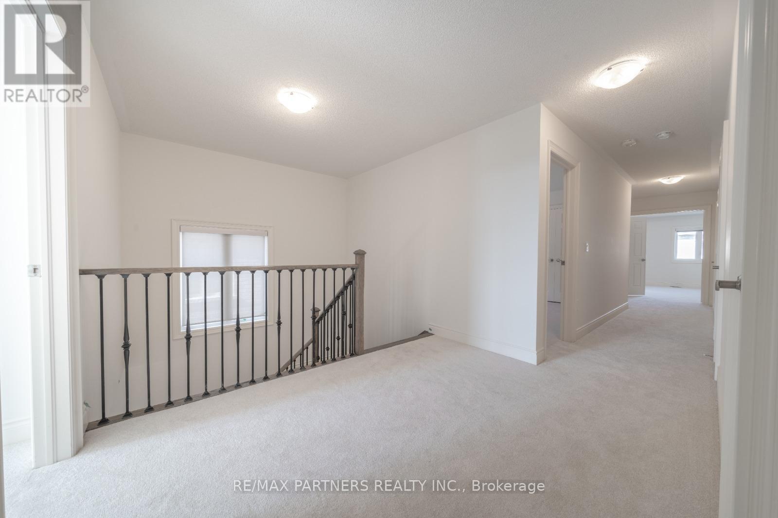 7 Conductor Avenue, Whitchurch-Stouffville, Ontario  L4A 4X5 - Photo 9 - N13078808
