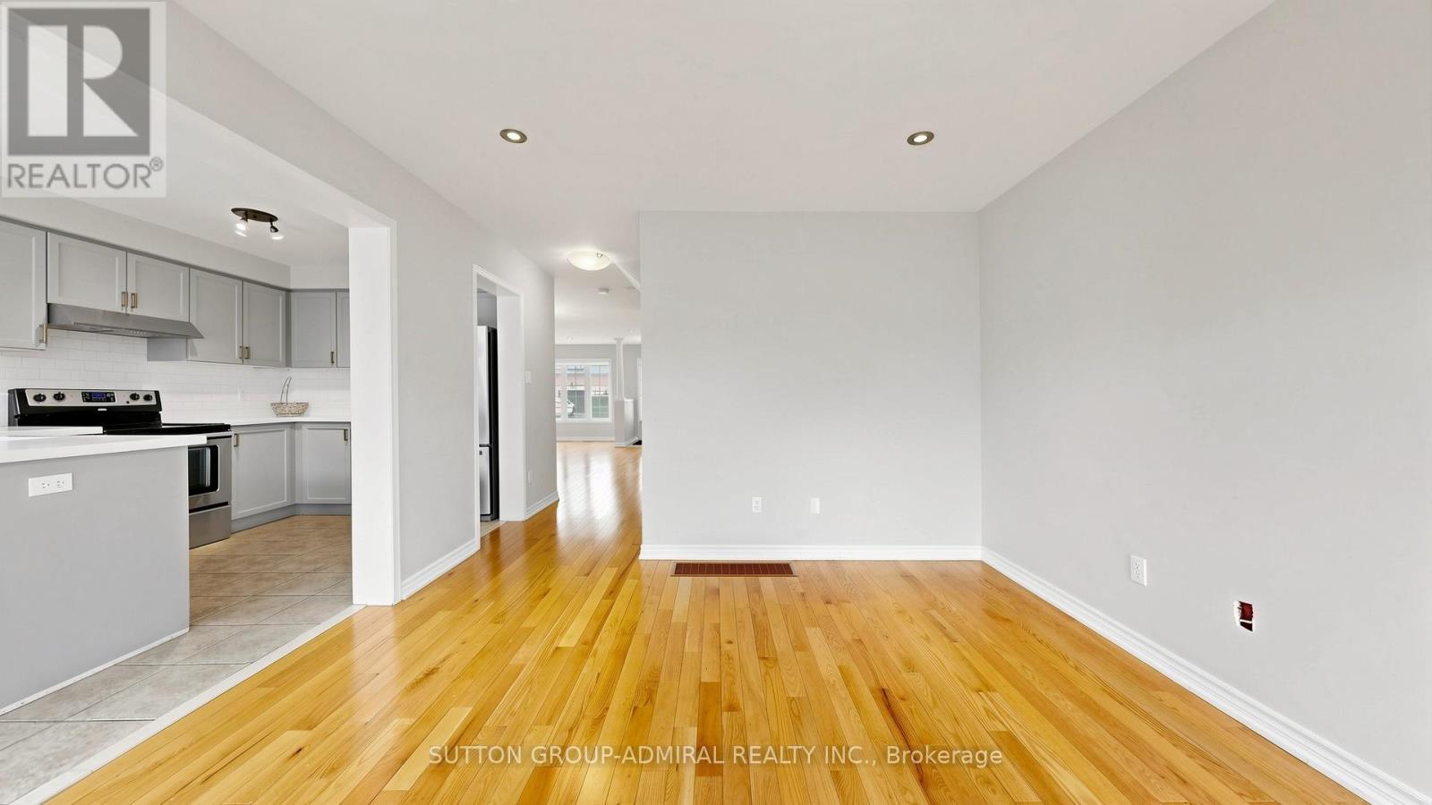 5 Quattro Avenue, Richmond Hill, Ontario  L4E 0S5 - Photo 12 - N13078824