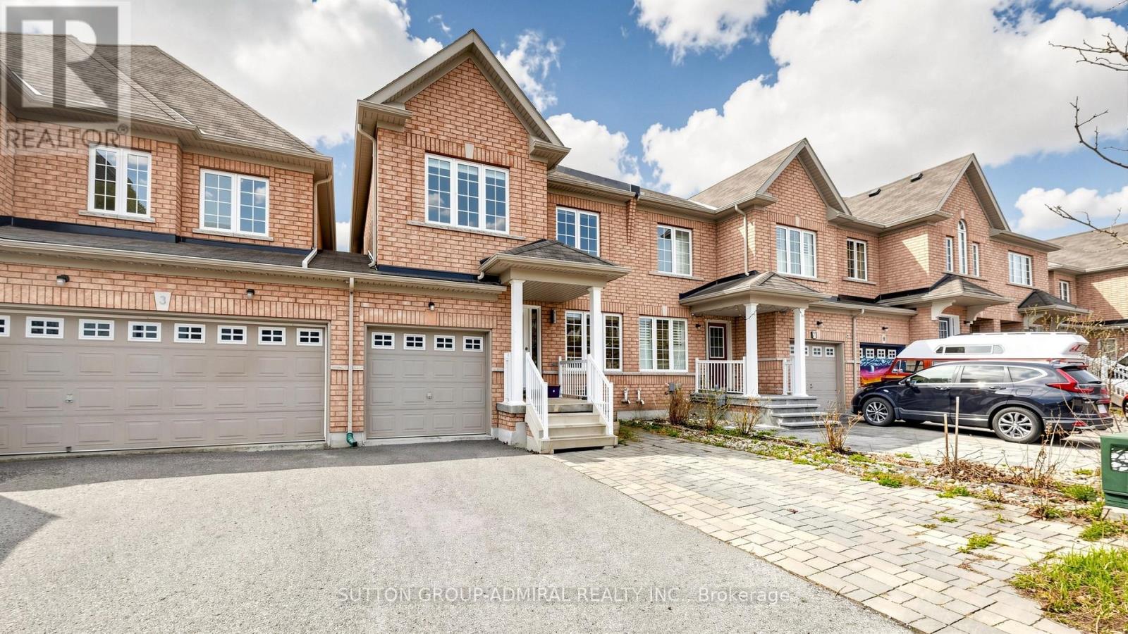 5 Quattro Avenue, Richmond Hill, Ontario  L4E 0S5 - Photo 2 - N13078824