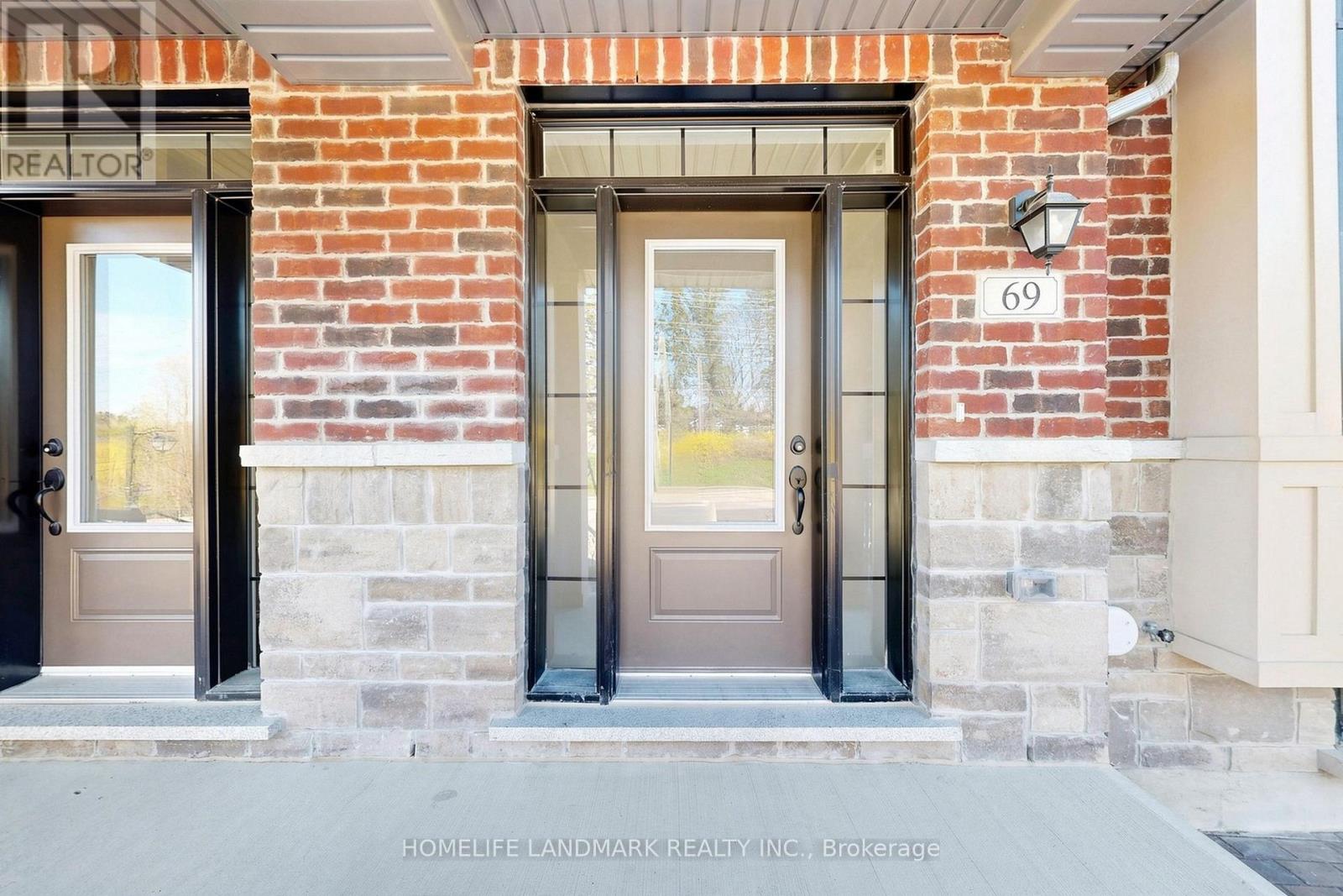 69 Main Street S, Markham, Ontario  L3P 0P7 - Photo 2 - N13078854