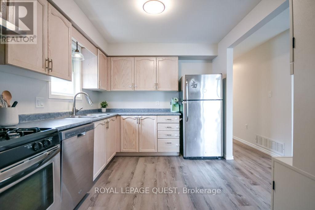 48 Louise Lane, Orillia, Ontario  L3V 7W1 - Photo 8 - S13078952