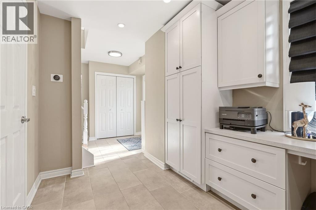 209 Rifle Range Road, Hamilton, Ontario  L8S 3B8 - Photo 6 - 40824967