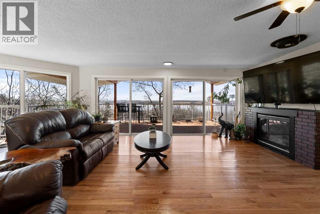325 Minnewaukan Road, Tillicum Beach, Alberta  T4V 2m9 - Photo 12 - A2303993