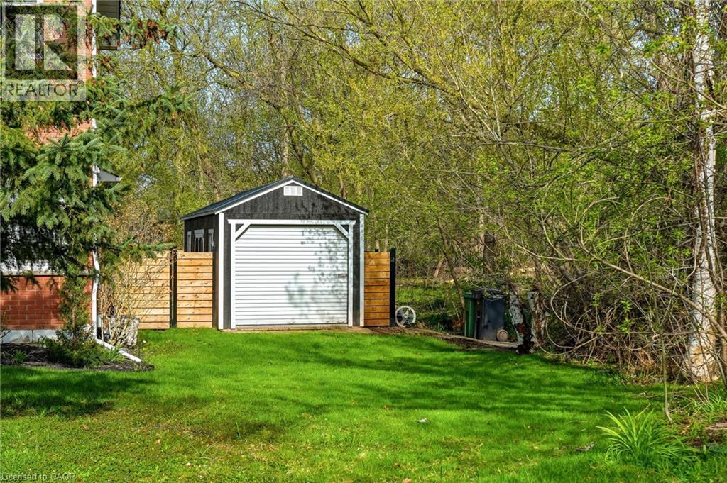 209 Rifle Range Road, Hamilton, Ontario  L8S 3B8 - Photo 45 - 40824967