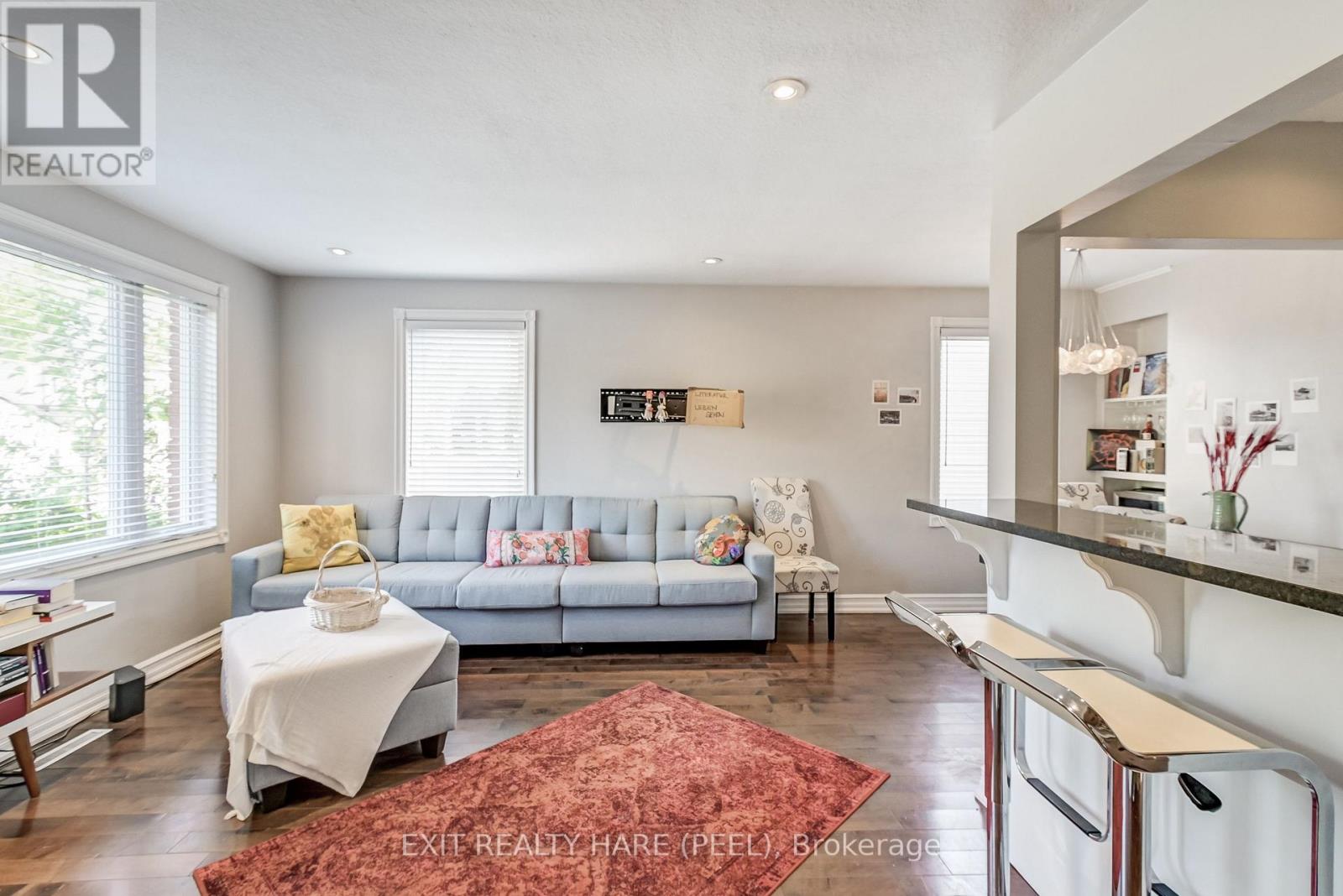 194 Queen Street W, Mississauga, Ontario  L5H 1L6 - Photo 7 - W13078718
