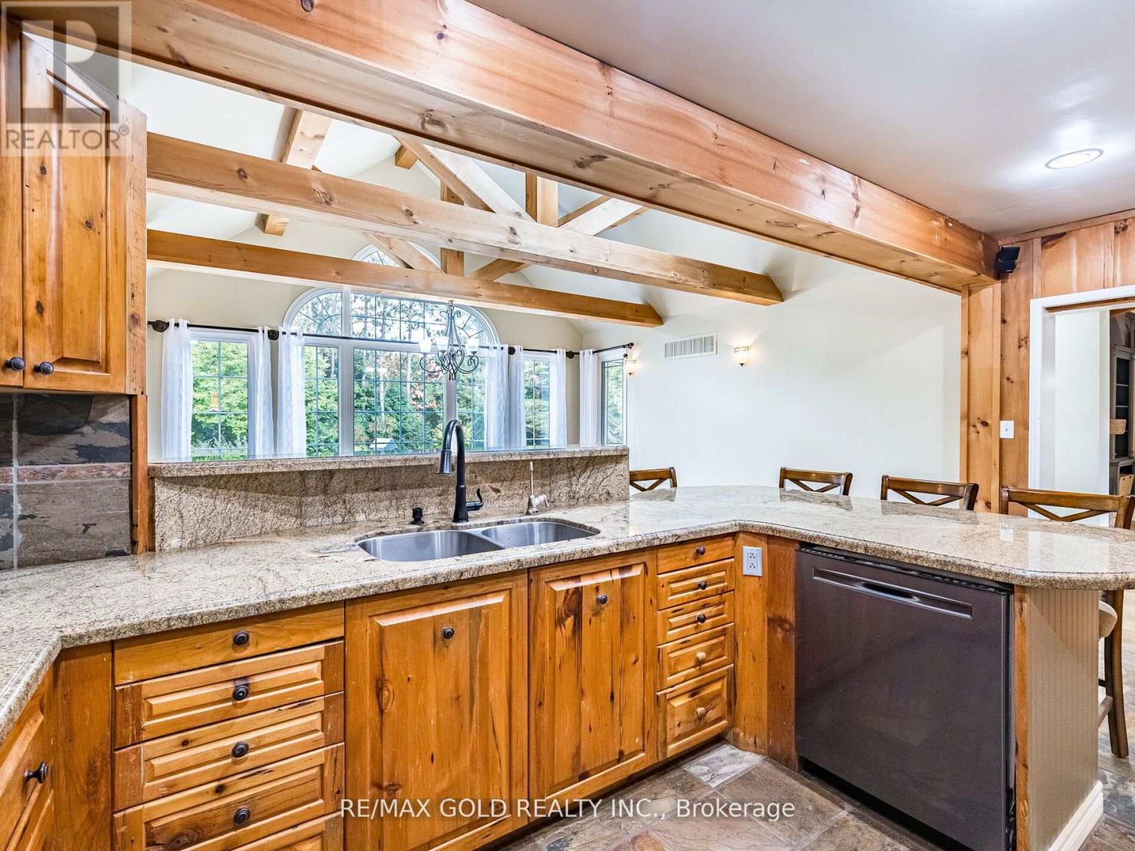 20054 Horseshoe Hill Road, Caledon, Ontario  L7K 2B6 - Photo 10 - W13078722