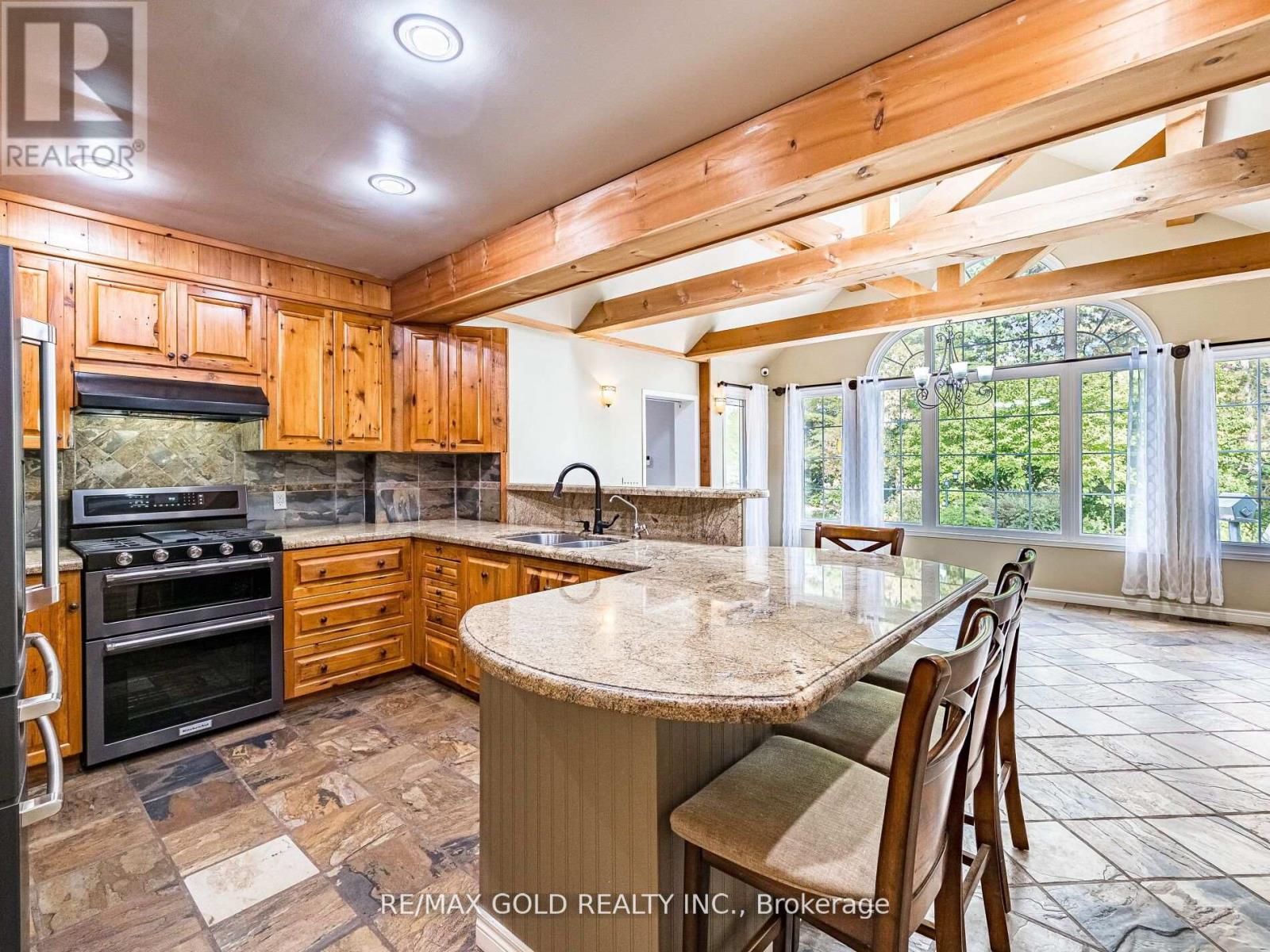 20054 Horseshoe Hill Road, Caledon, Ontario  L7K 2B6 - Photo 9 - W13078722