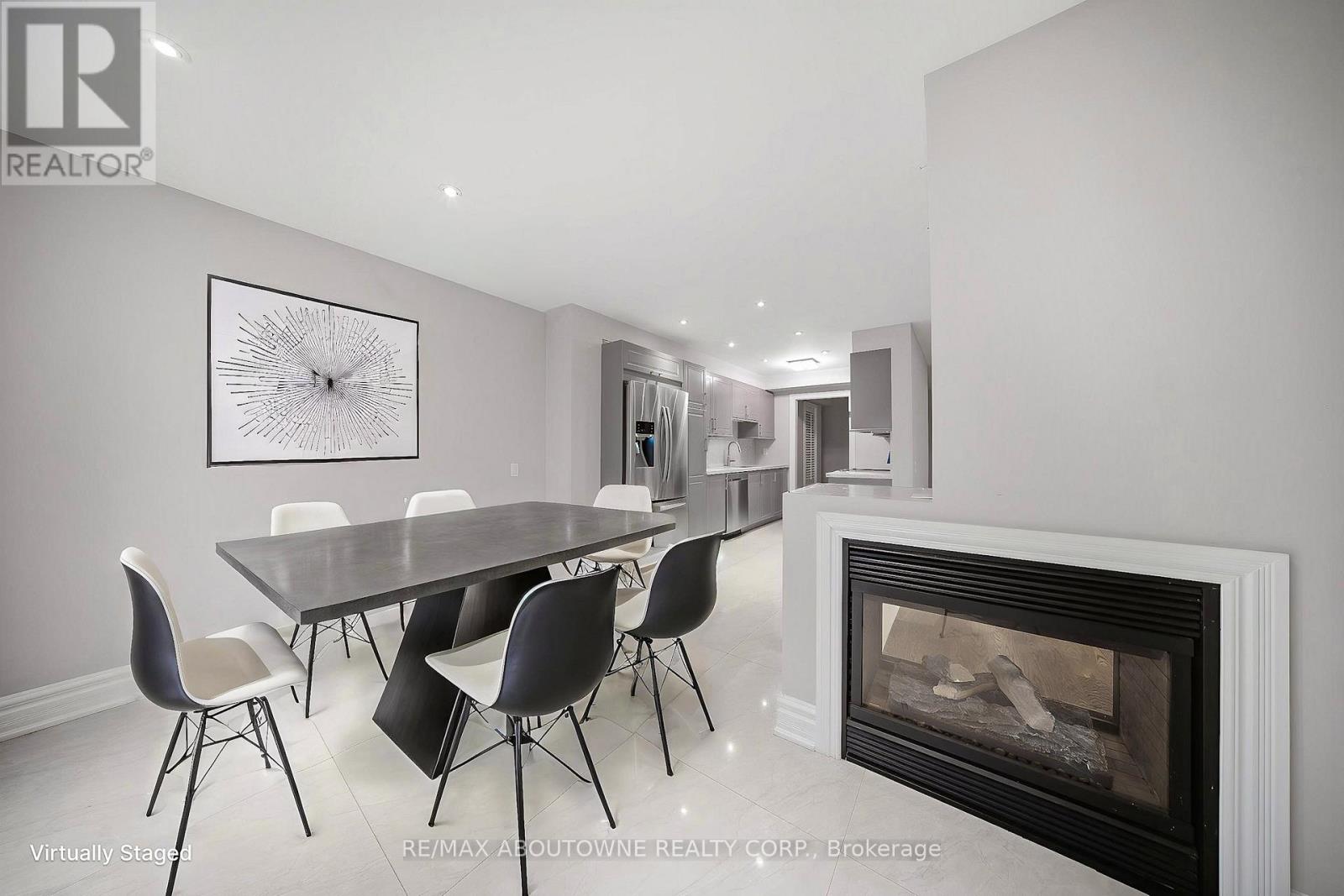 5129 Boardwalk Drive, Mississauga, Ontario  L5R 3X7 - Photo 10 - W13078726