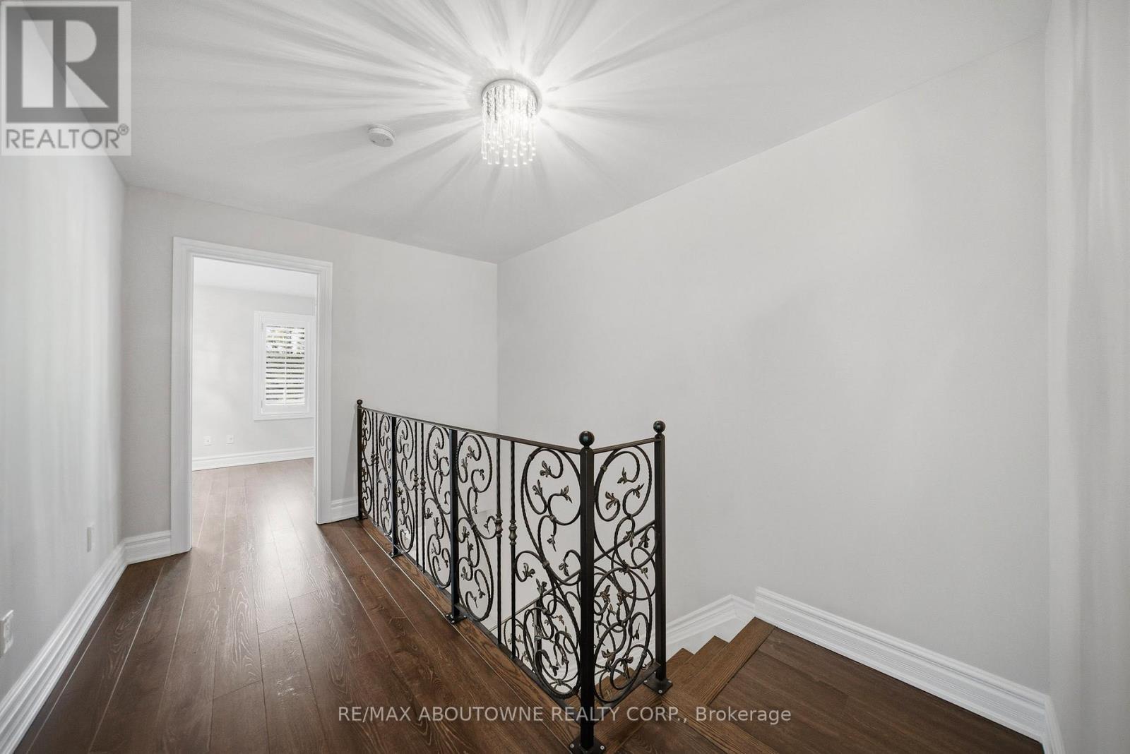 5129 Boardwalk Drive, Mississauga, Ontario  L5R 3X7 - Photo 11 - W13078726