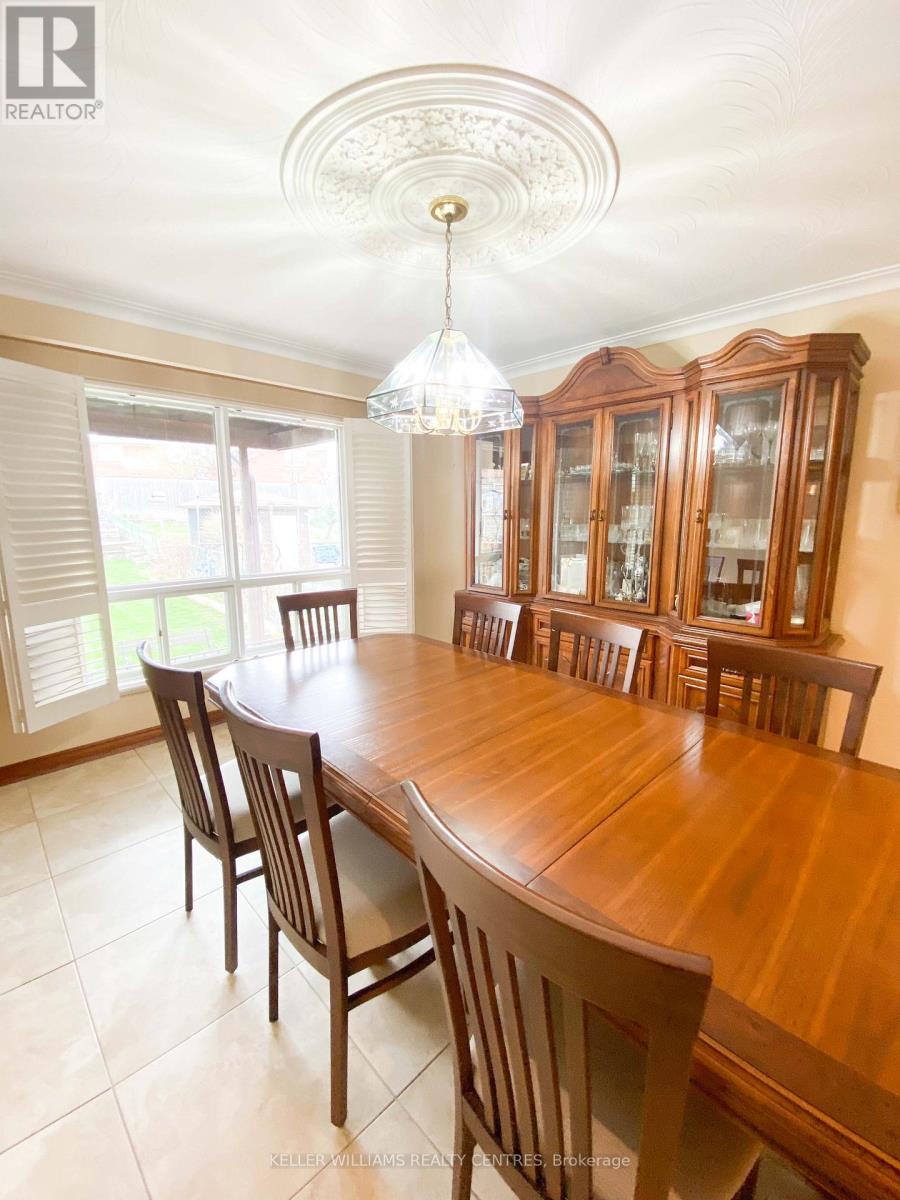 30 Clubhouse Court, Toronto, Ontario  M3L 2K5 - Photo 16 - W13078732