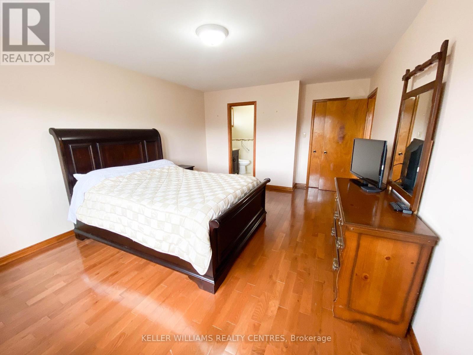 30 Clubhouse Court, Toronto, Ontario  M3L 2K5 - Photo 22 - W13078732