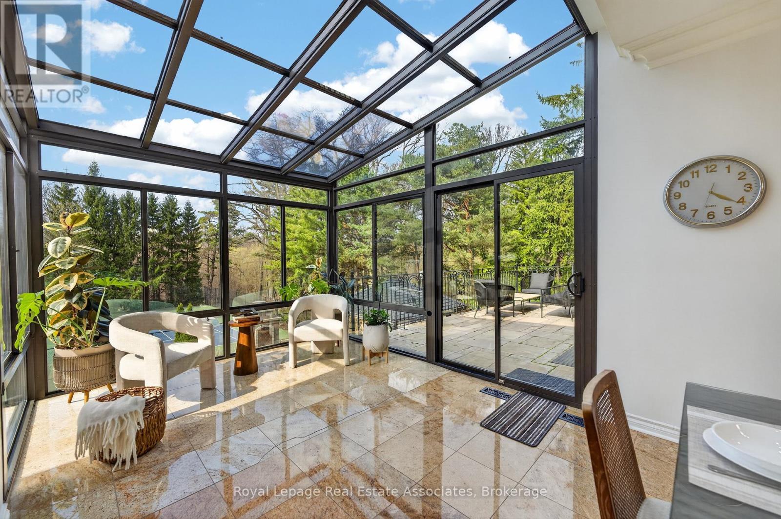 12 Westmount Park Road, Toronto, Ontario  M9P 1R5 - Photo 14 - W13078768