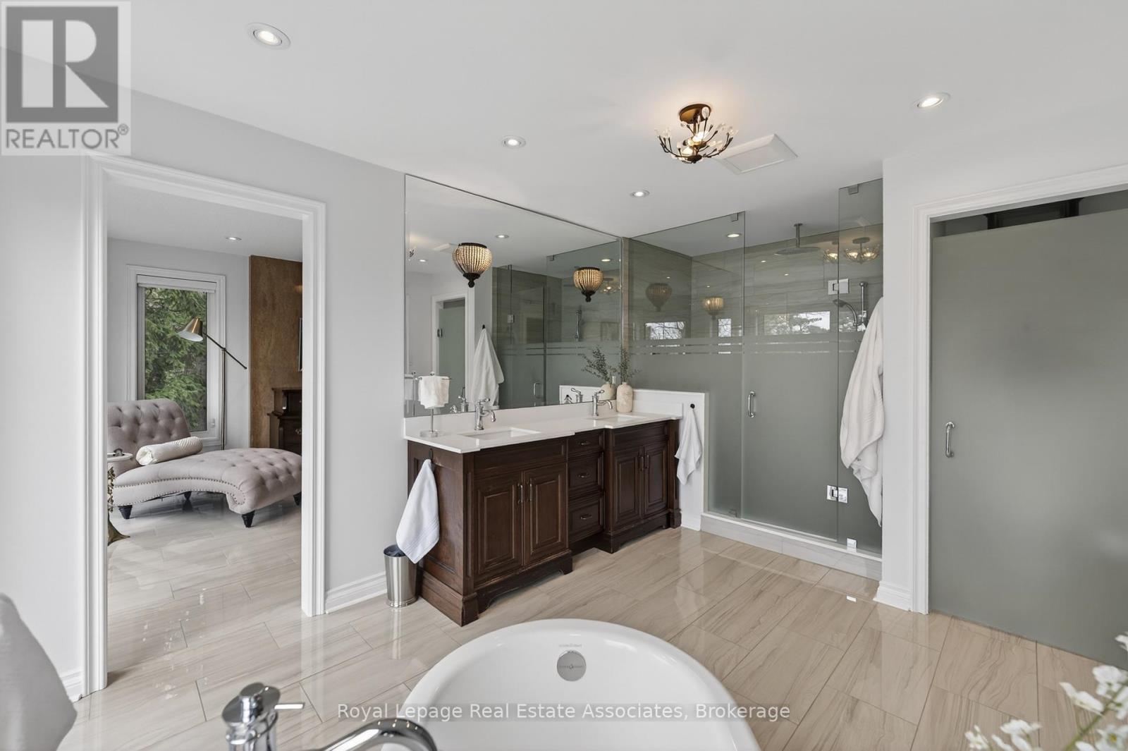 12 Westmount Park Road, Toronto, Ontario  M9P 1R5 - Photo 25 - W13078768