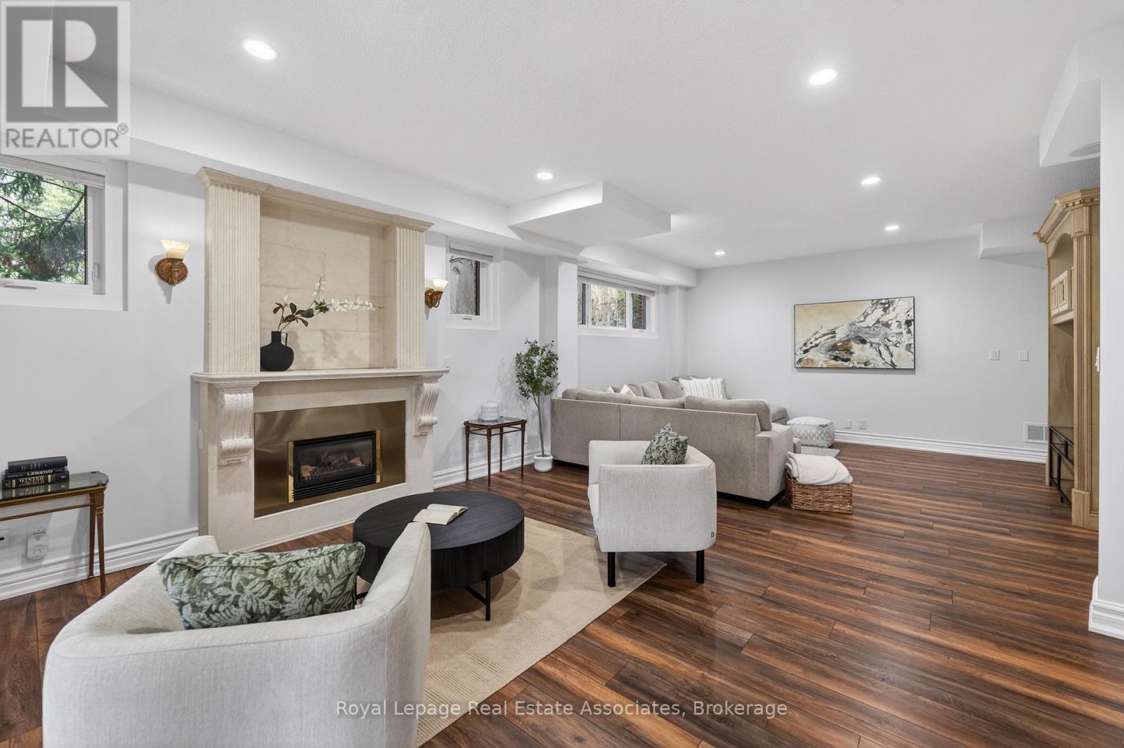 12 Westmount Park Road, Toronto, Ontario  M9P 1R5 - Photo 37 - W13078768