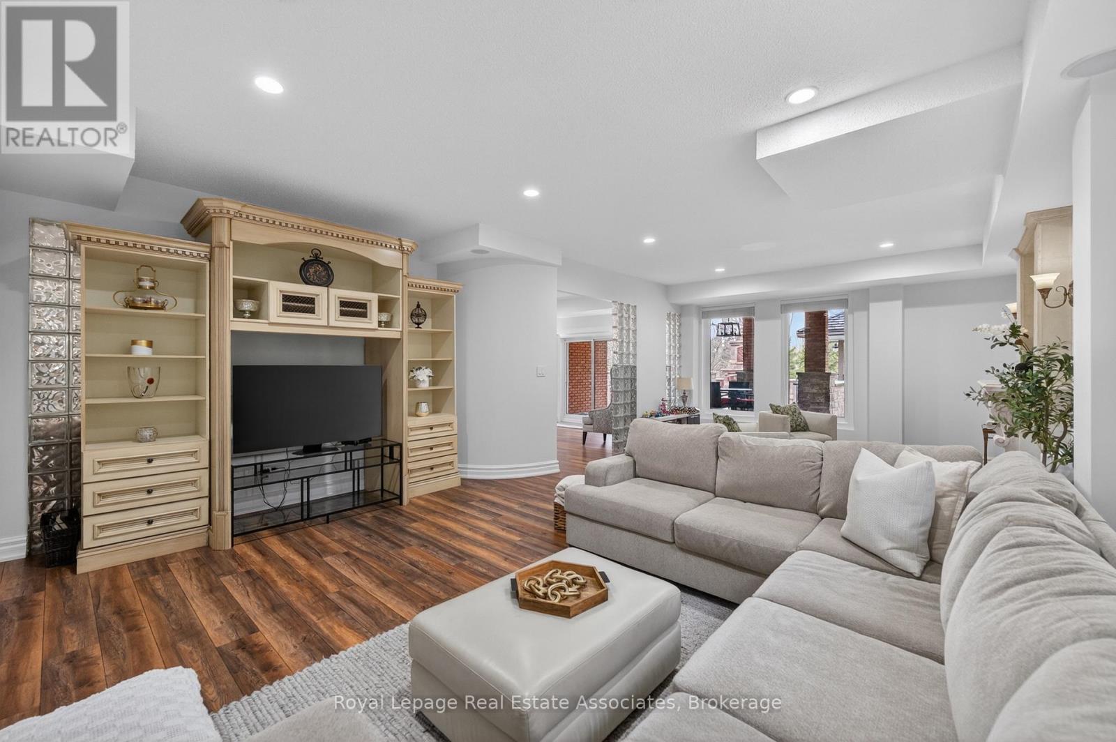 12 Westmount Park Road, Toronto, Ontario  M9P 1R5 - Photo 38 - W13078768
