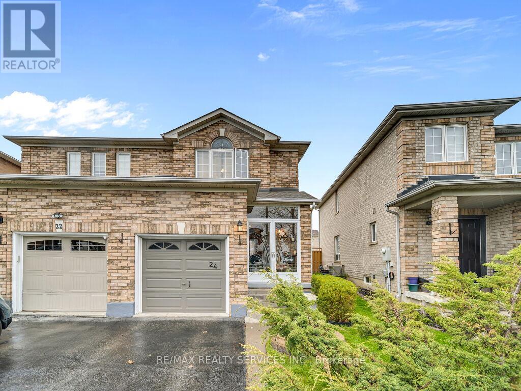 24 MELISSA COURT, Brampton, Ontario