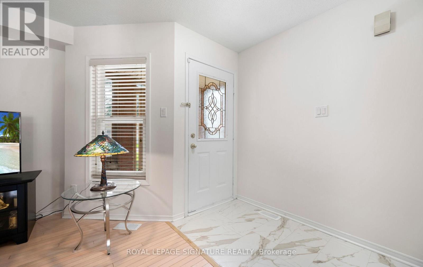 7 Kitto Court, Brampton, Ontario  L6Y 5A9 - Photo 10 - W13078842