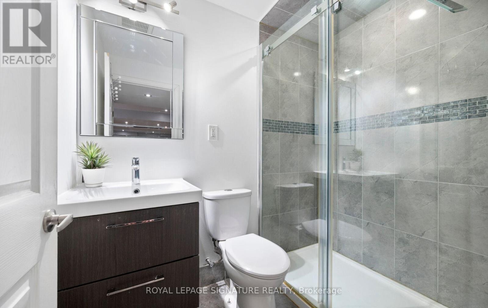 7 Kitto Court, Brampton, Ontario  L6Y 5A9 - Photo 45 - W13078842