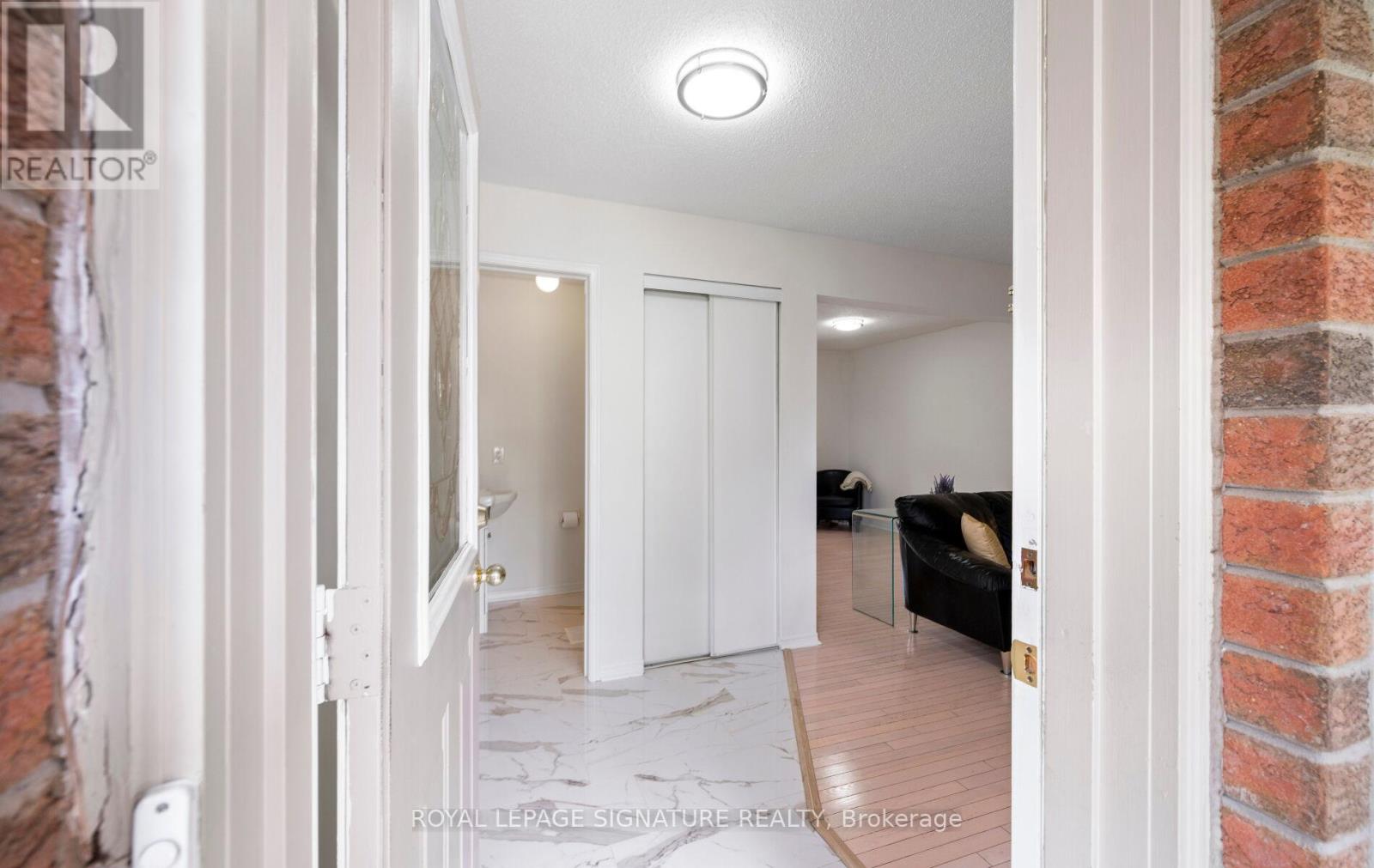 7 Kitto Court, Brampton, Ontario  L6Y 5A9 - Photo 7 - W13078842