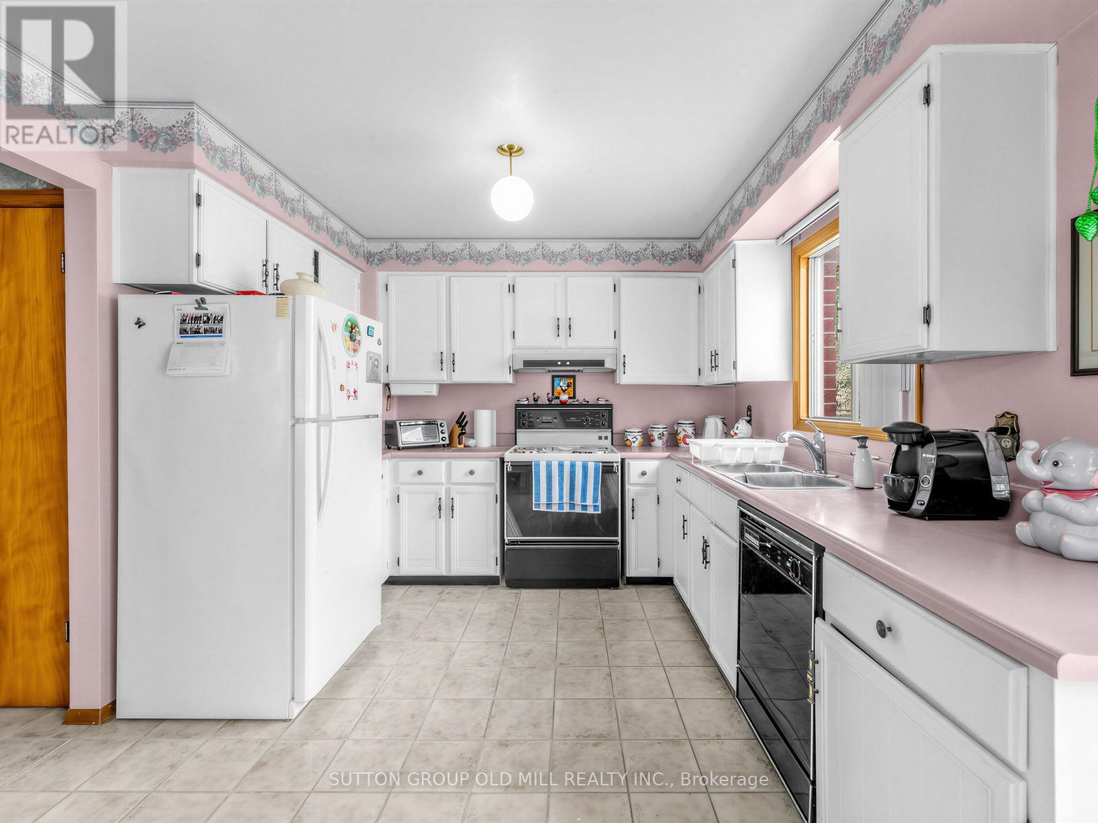 4157 Ottewell Crescent, Mississauga, Ontario  L4W 4A4 - Photo 14 - W13078868