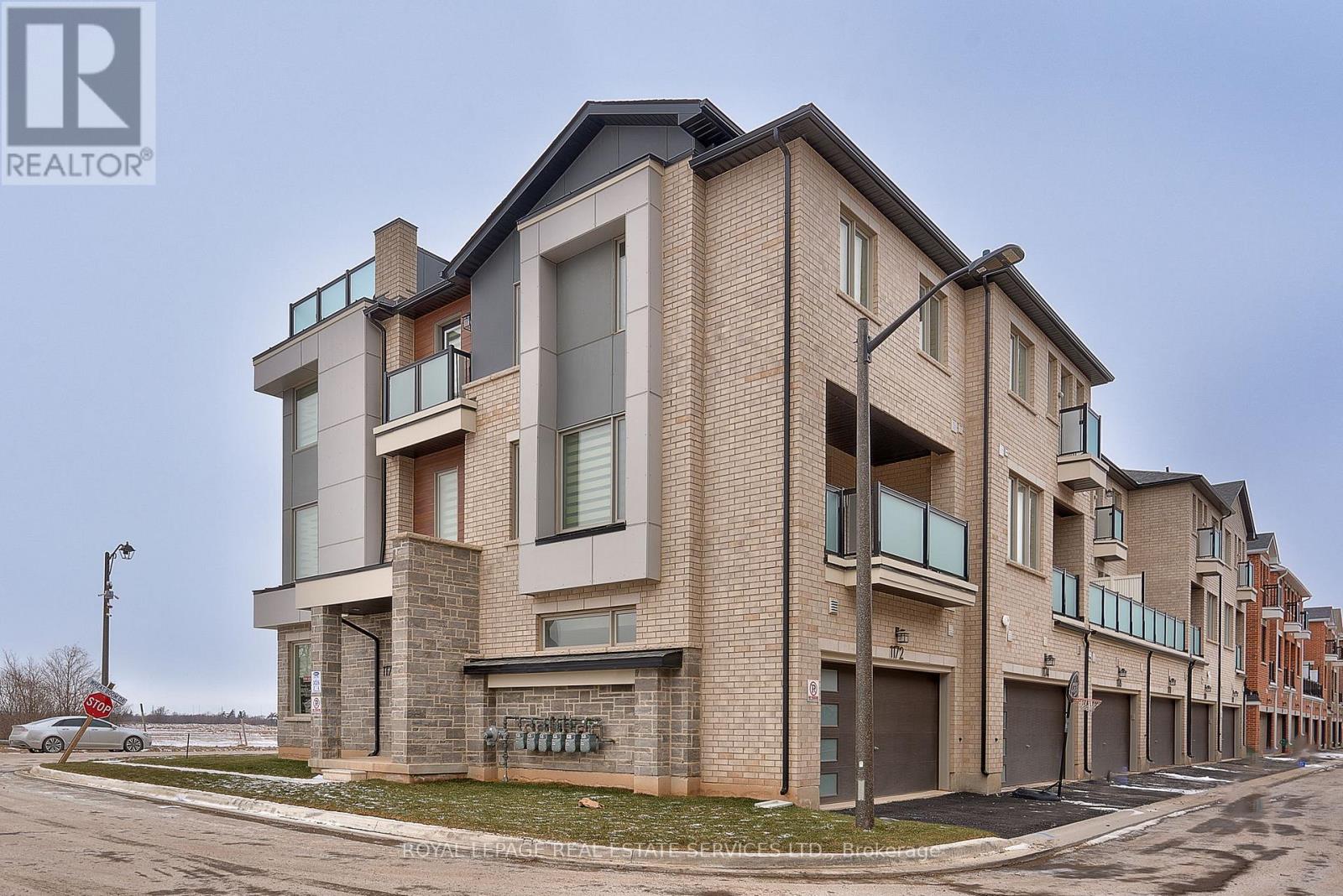 1172 WHEAT BOOM DRIVE, Oakville, Ontario