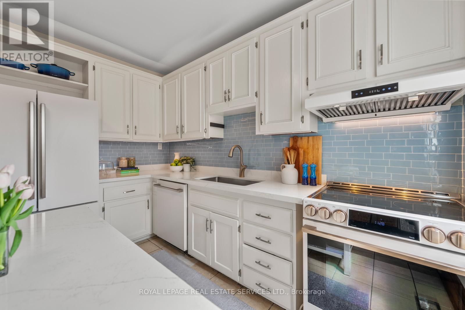45 Vernon Street, Toronto, Ontario  M6P 1S9 - Photo 22 - W13078954