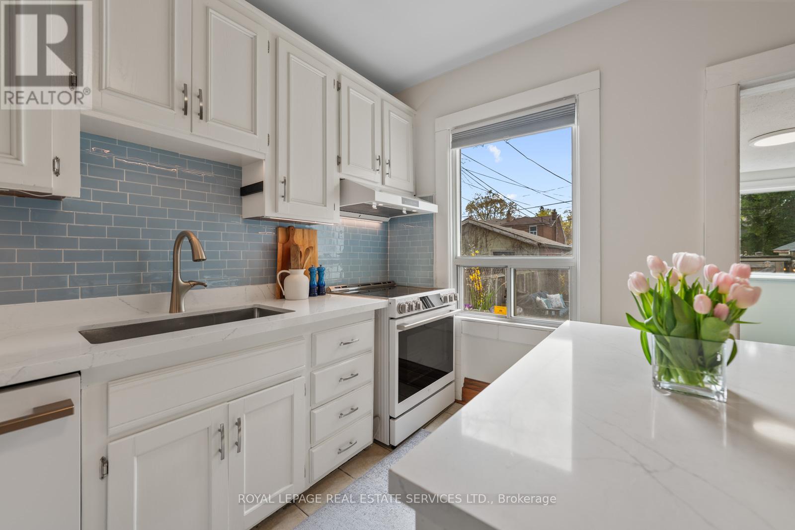 45 Vernon Street, Toronto, Ontario  M6P 1S9 - Photo 23 - W13078954