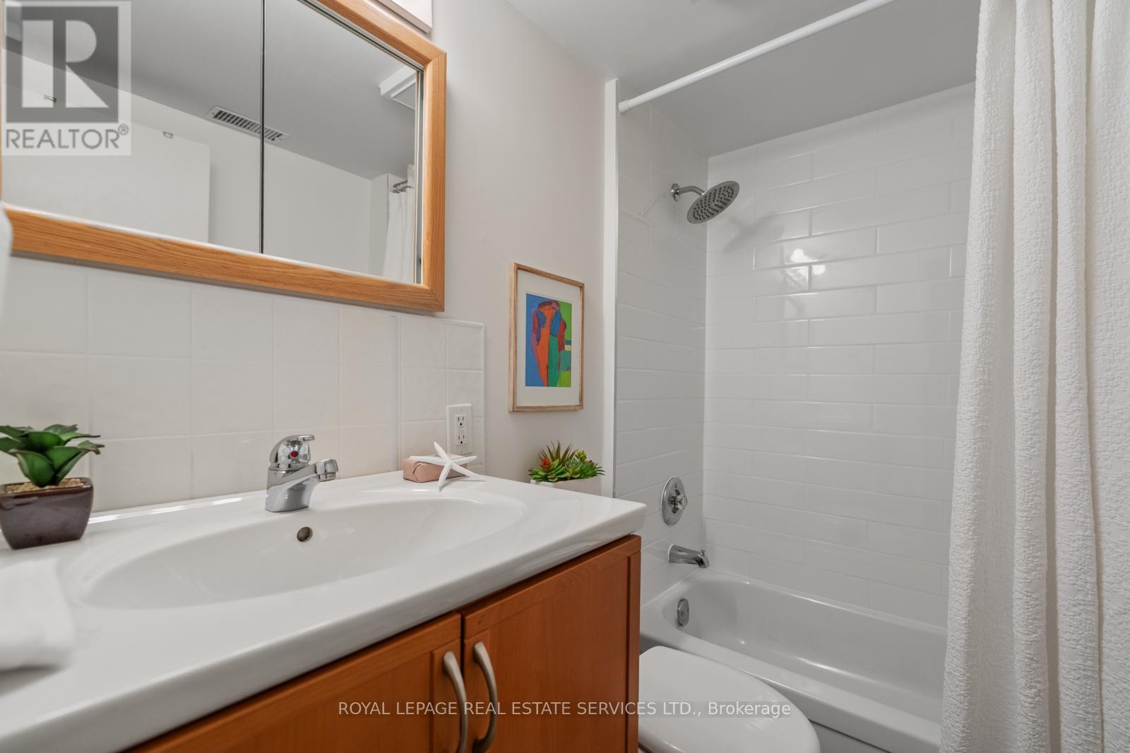 45 Vernon Street, Toronto, Ontario  M6P 1S9 - Photo 45 - W13078954