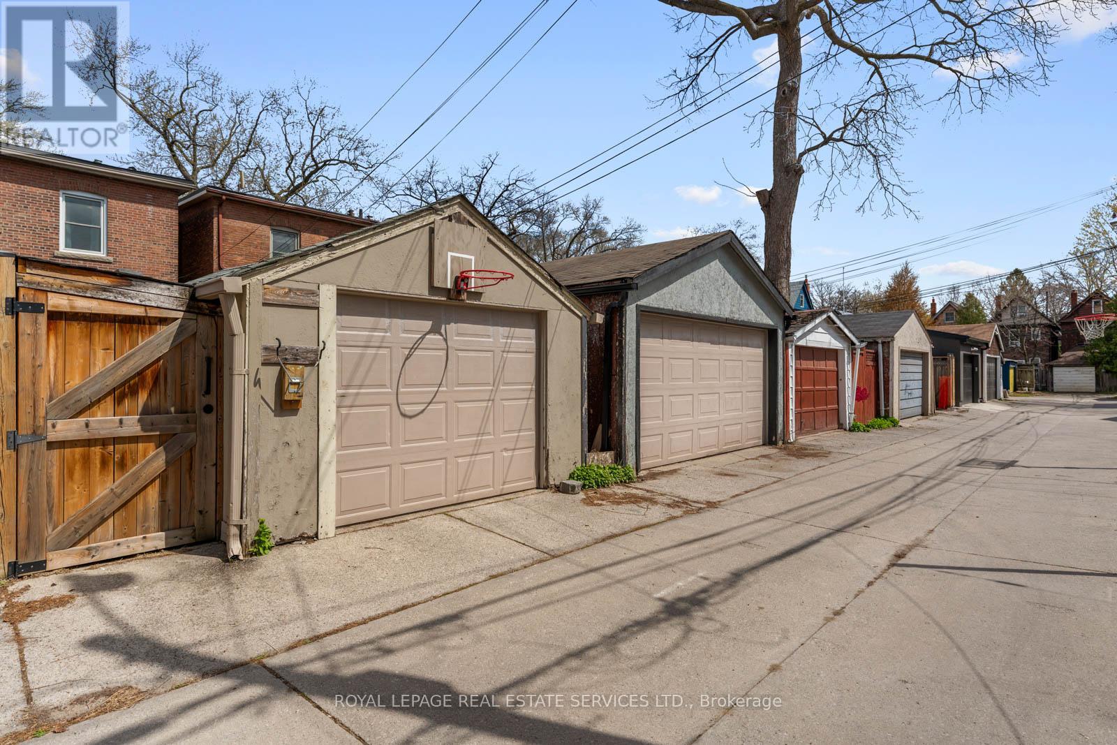 45 Vernon Street, Toronto, Ontario  M6P 1S9 - Photo 49 - W13078954