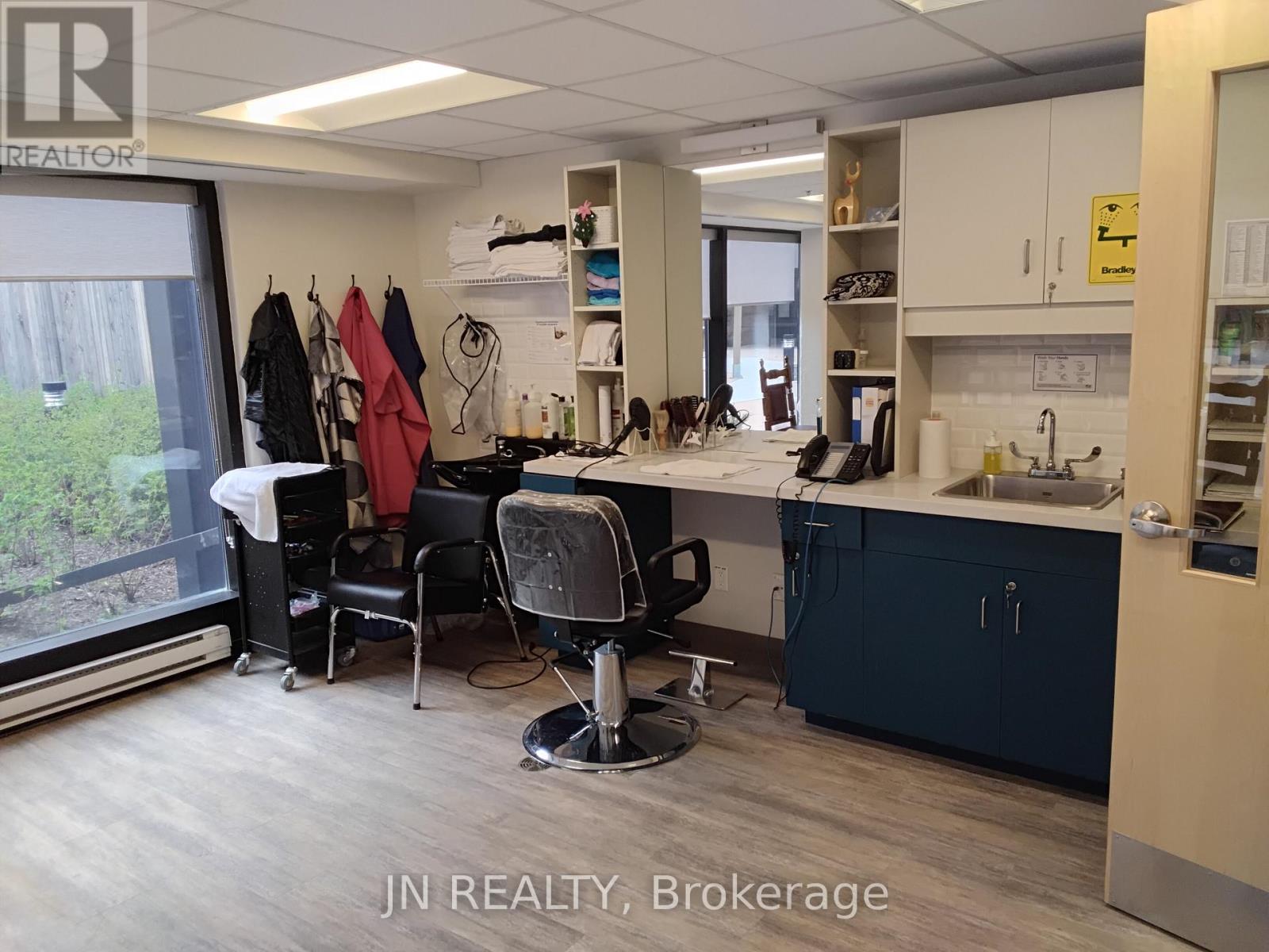 Main Floor - 7900 Mclaughlin Road, Brampton, Ontario  L6Y 5A7 - Photo 12 - W13078958