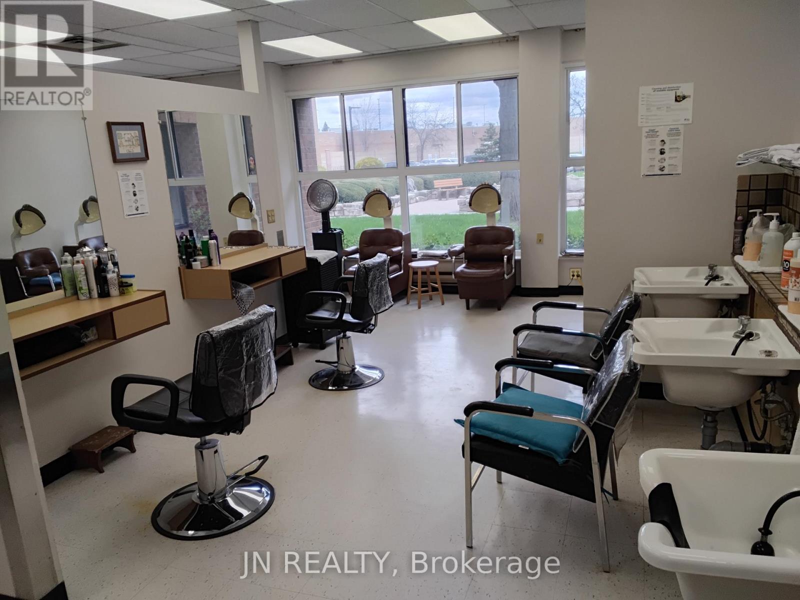 Main Floor - 7900 Mclaughlin Road, Brampton, Ontario  L6Y 5A7 - Photo 3 - W13078958
