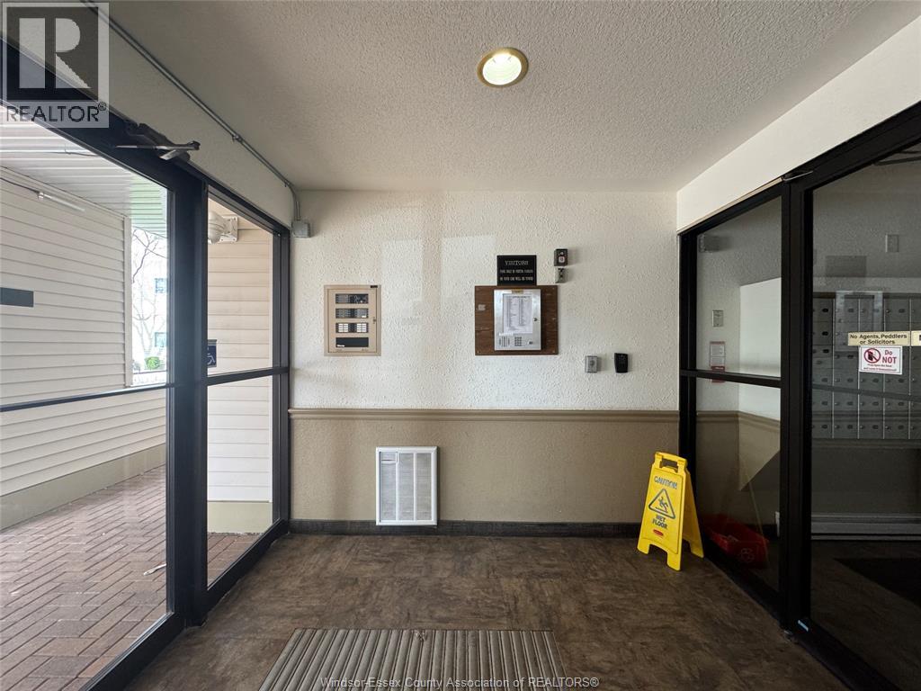 6647 Thornberry Crescent, Windsor, Ontario  N8T 3A6 - Photo 30 - 26009961