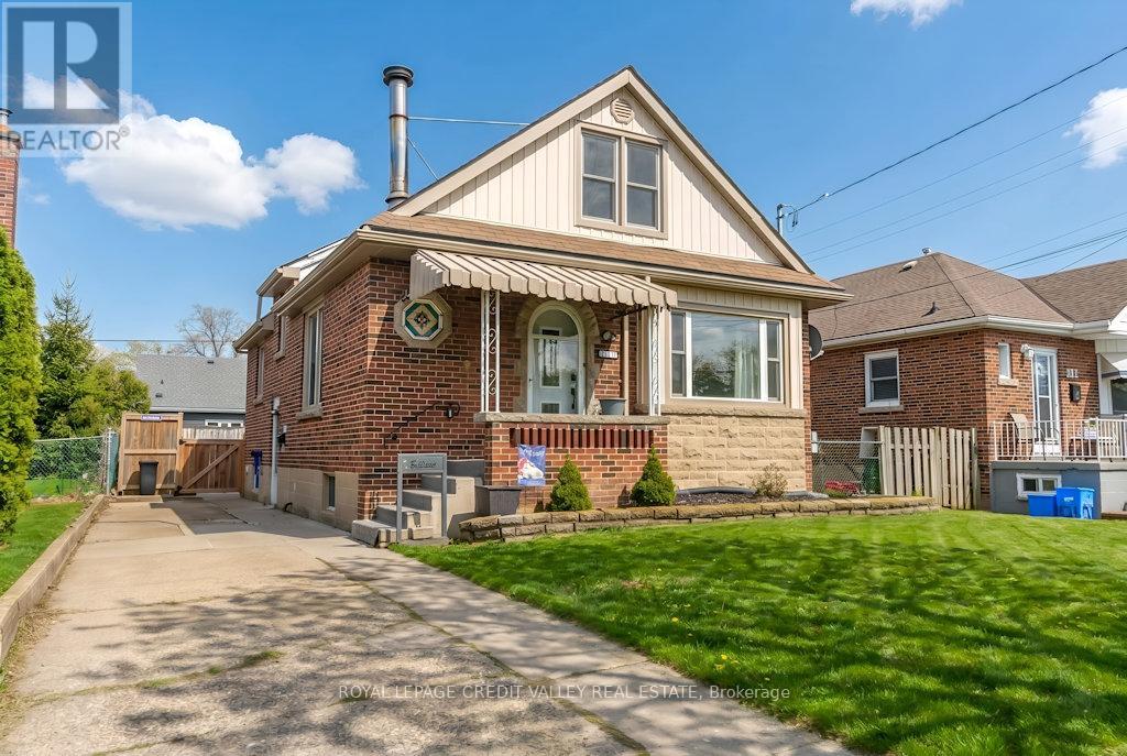 117 Glencarry Avenue, Hamilton, Ontario  L8K 3R5 - Photo 2 - X13078876