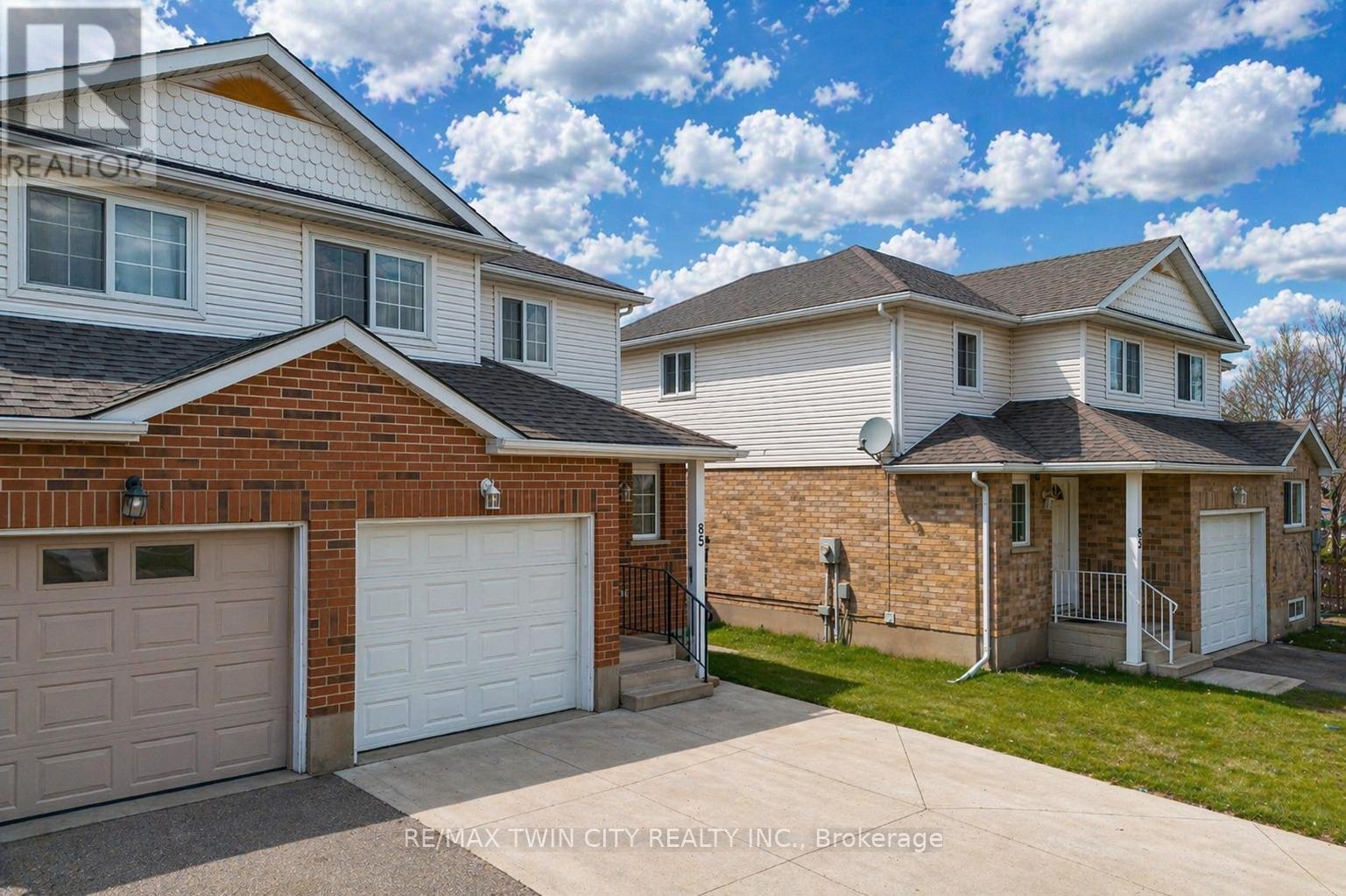 85 Activa Avenue, Kitchener, Ontario  N2E 3R4 - Photo 2 - X13078906